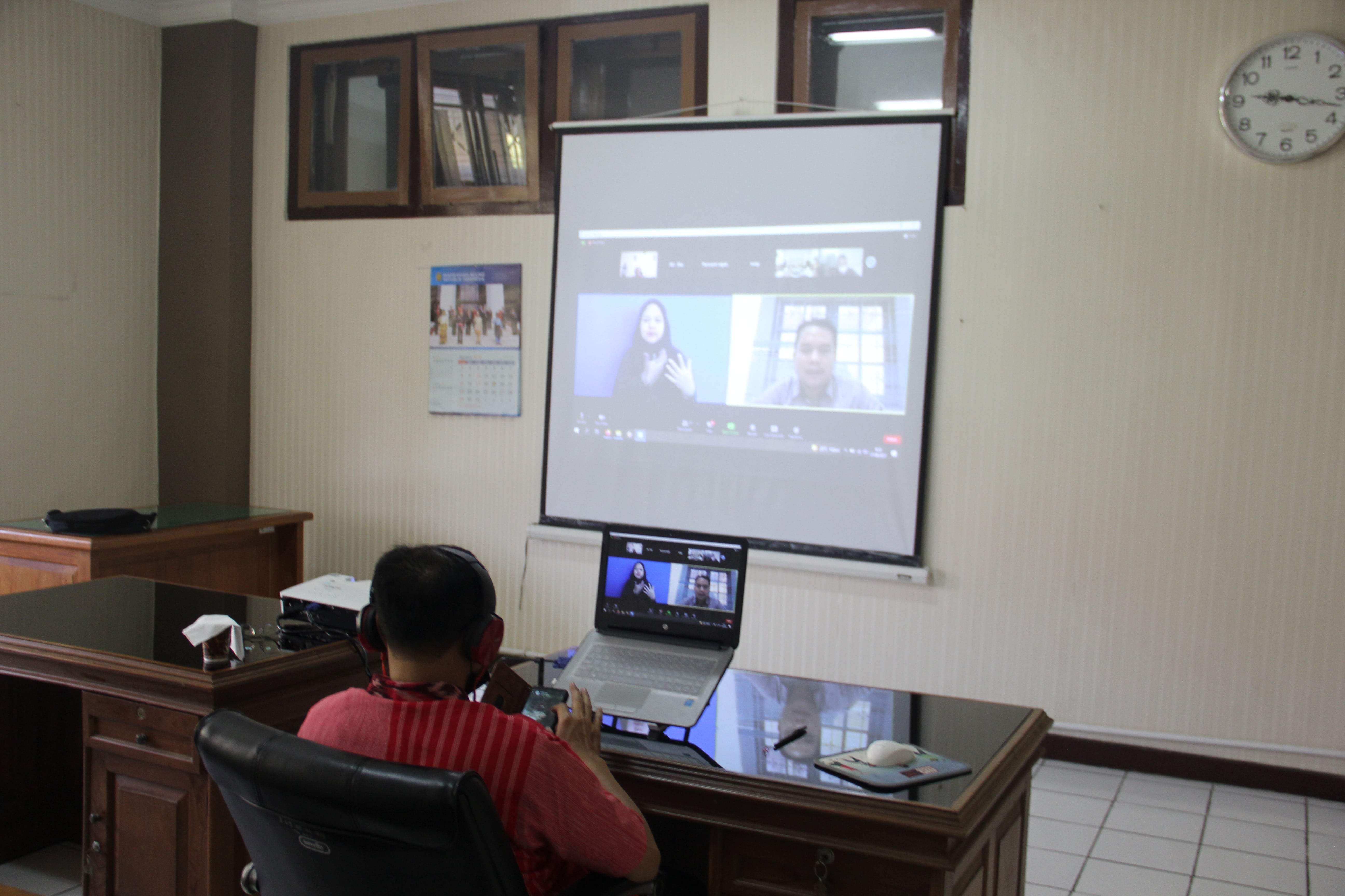 Hakim Pengadilan Negeri Yogyakarta Mengikuti FGD Secara Virtual dengan SIGAB Indonesia
