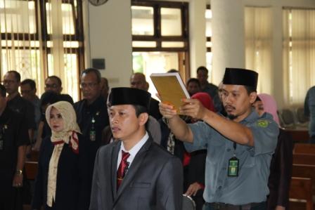Pengambilan Sumpah Jabatan dan Pelantikan Sekretaris Pengadilan Negeri Yogyakarta Kelas IA