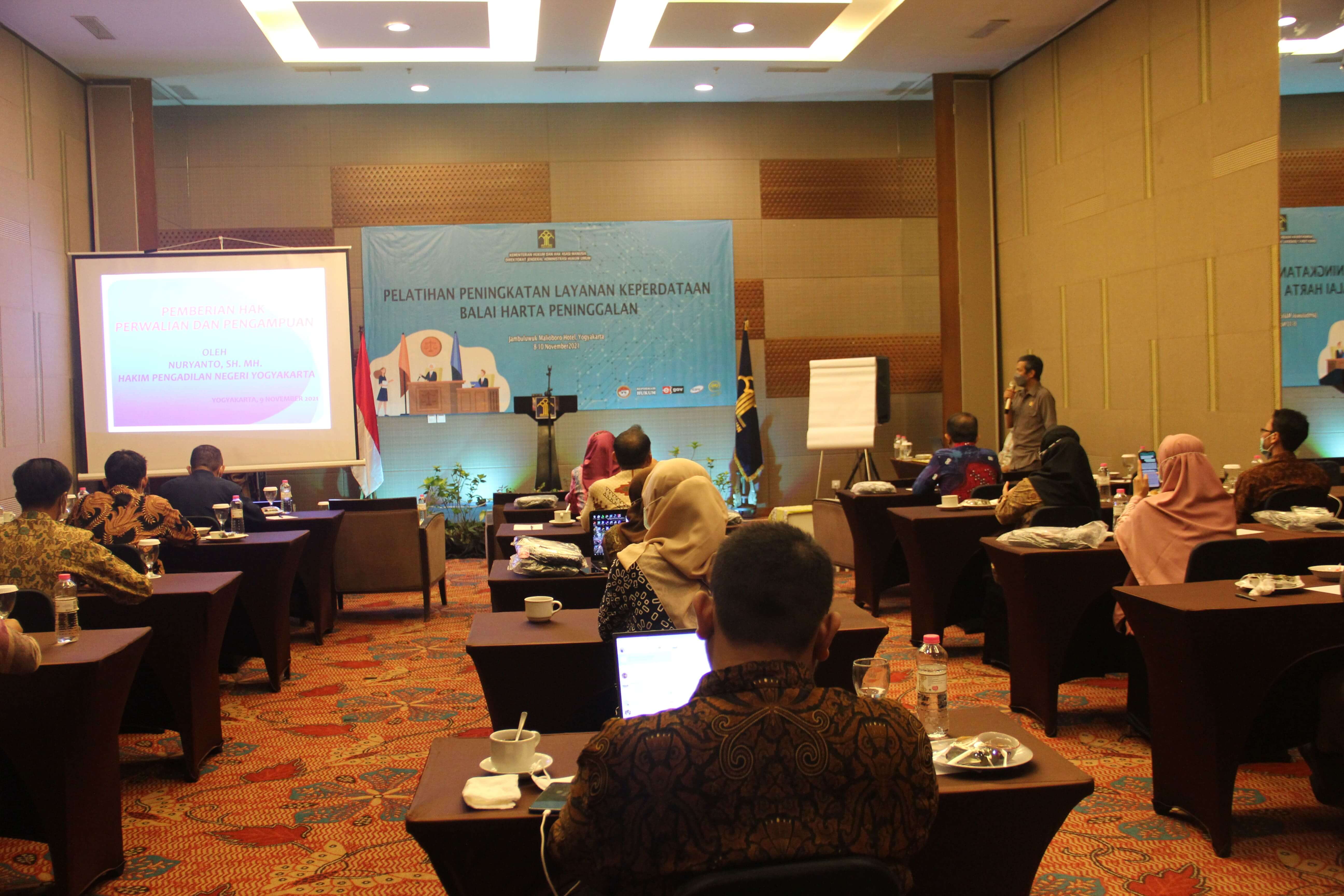 Hakim Pengadilan Negeri Yogyakarta Menghadiri Pelatihan Peningkatan Layanan Keperdataan Balai Harta Peninggalan