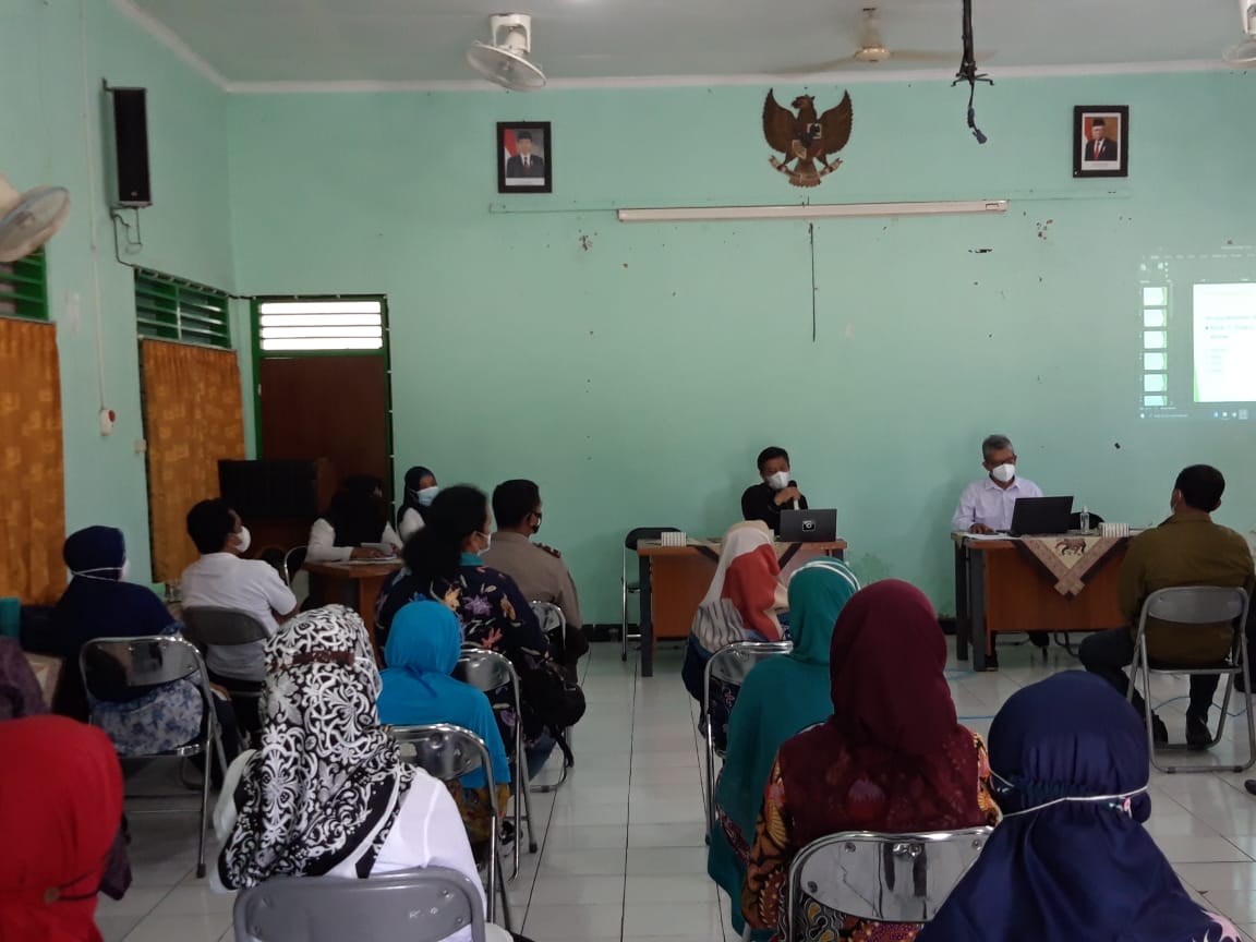 Hakim Pengadilan Negeri Yogyakarta Sebagai Narasumber Pelatihan Peningkatan Kapasitas Penanganan Kasus