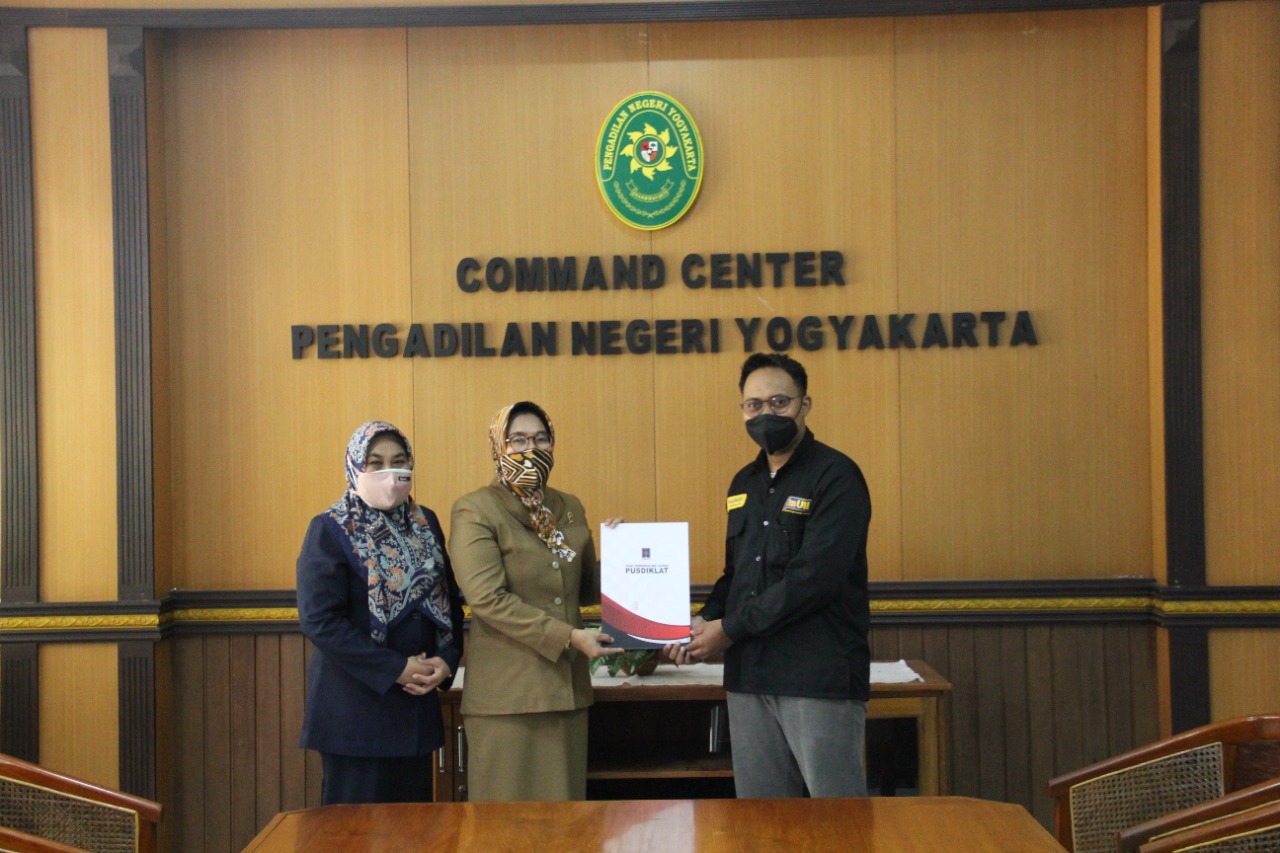 Penyerahan/Penerimaan dan Pengarahan Mahasiswa Magang di Pengadilan Negeri Yogyakarta