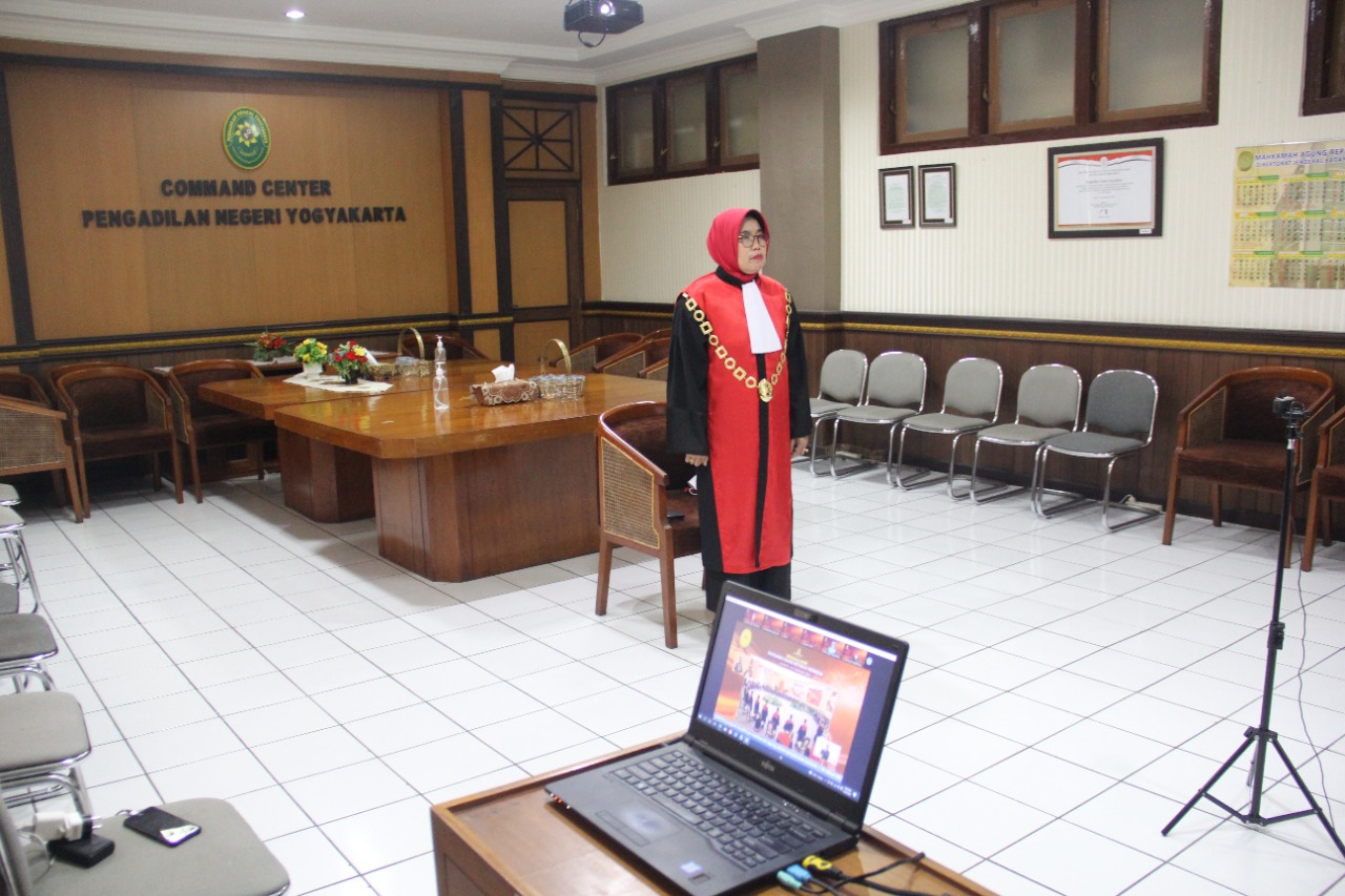 Ketua Pengadilan Negeri Yogyakarta Mengikuti Sidang Istimewa Laporan Tahunan Mahkamah Agung RI Tahun 2021
