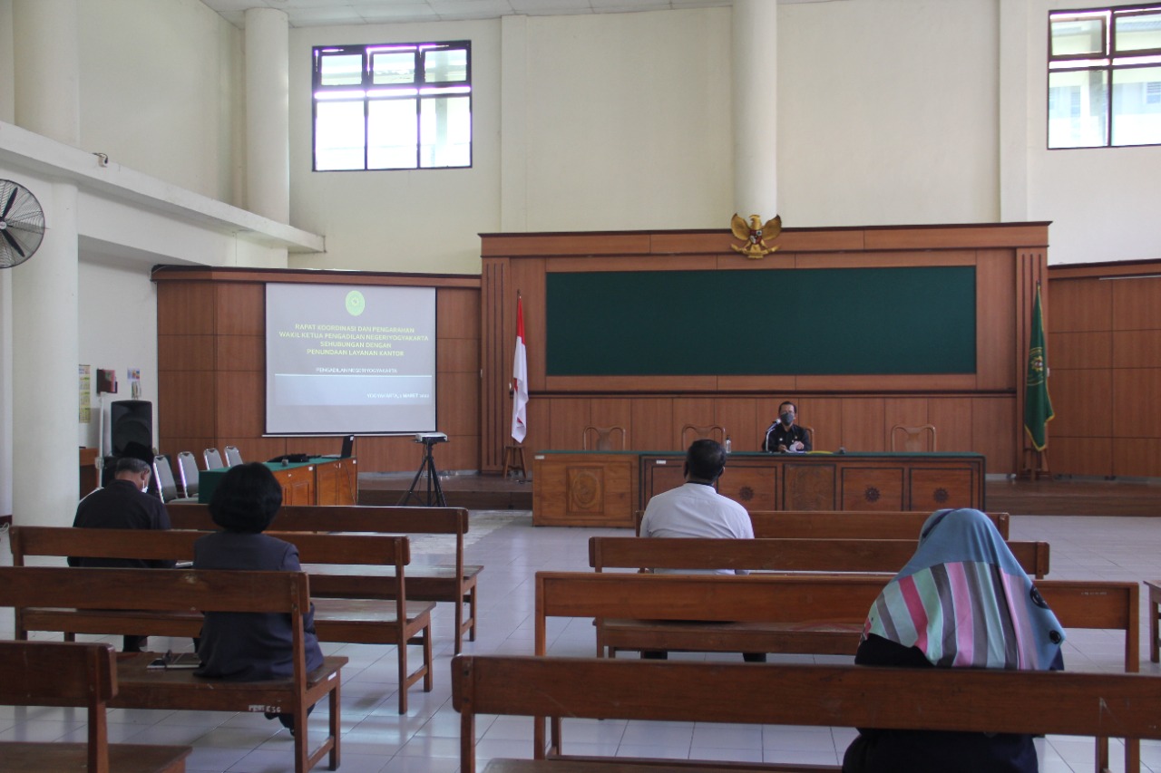 Rapat Koordinasi dan Pengarahan Penundaan Sementara Layanan Kantor Pengadilan Negeri Yogyakarta