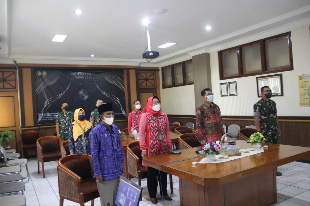 Webinar Internasional bersama Pengurus Pusat Ikatan Hakim Indonesia