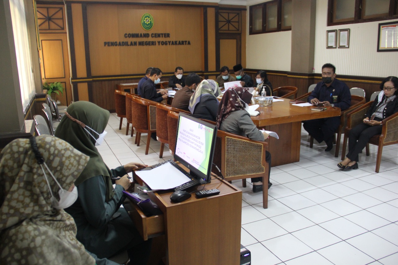 Rapat Penyusunan DIPA Tahun 2023, Reviu Indikator Kinerja Utama dan Dokumen SAKIP Tahun 2022 Pengadilan Negeri Yogyakarta
