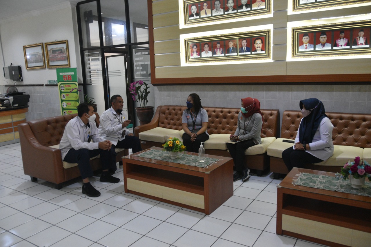 Pengadilan Negeri Yogyakarta Mendapatkan Kunjungan Kerja dari POS Indonesia