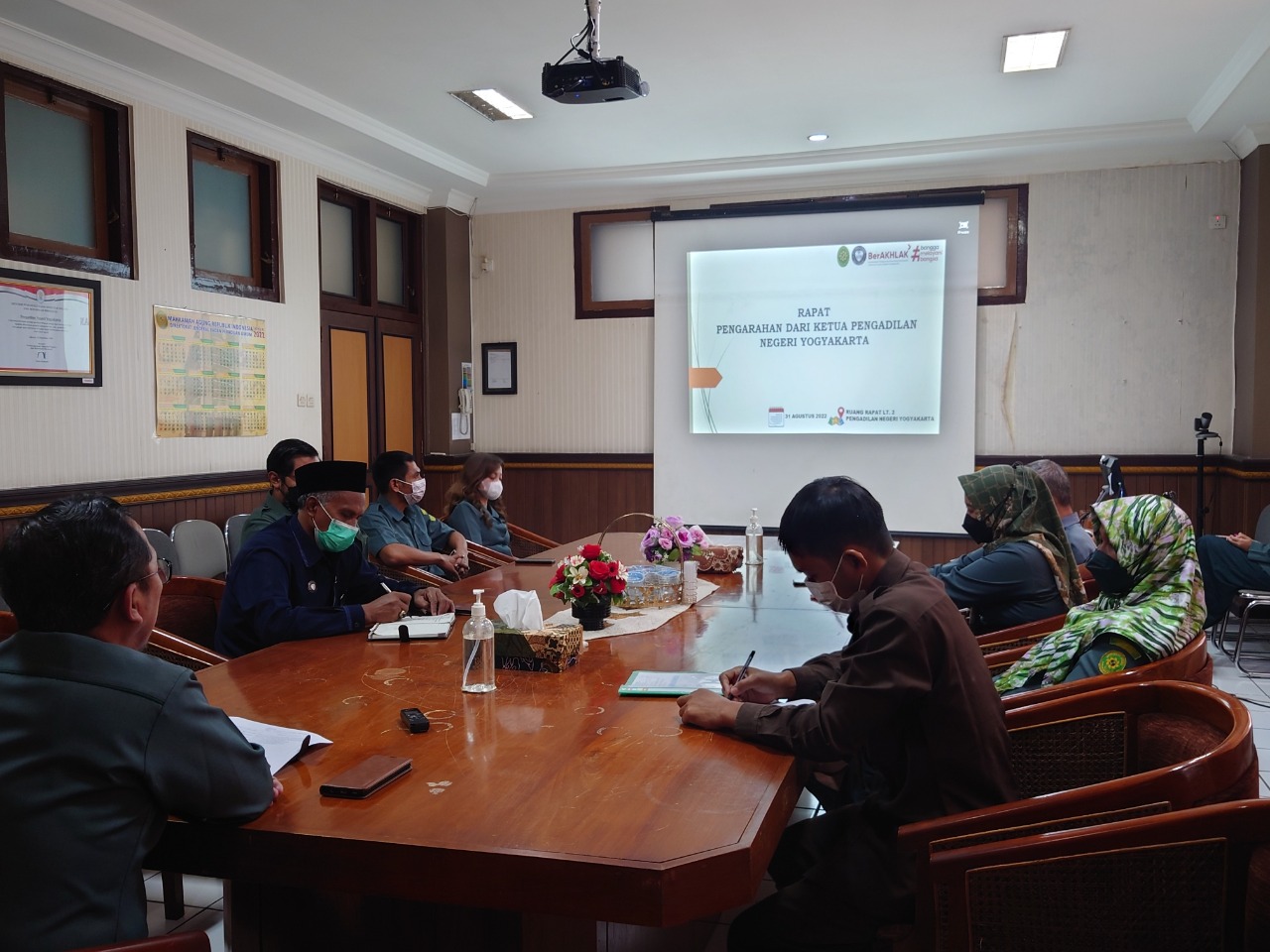 Rapat Pengarahan Ketua Pengadilan Negeri Yogyakarta 