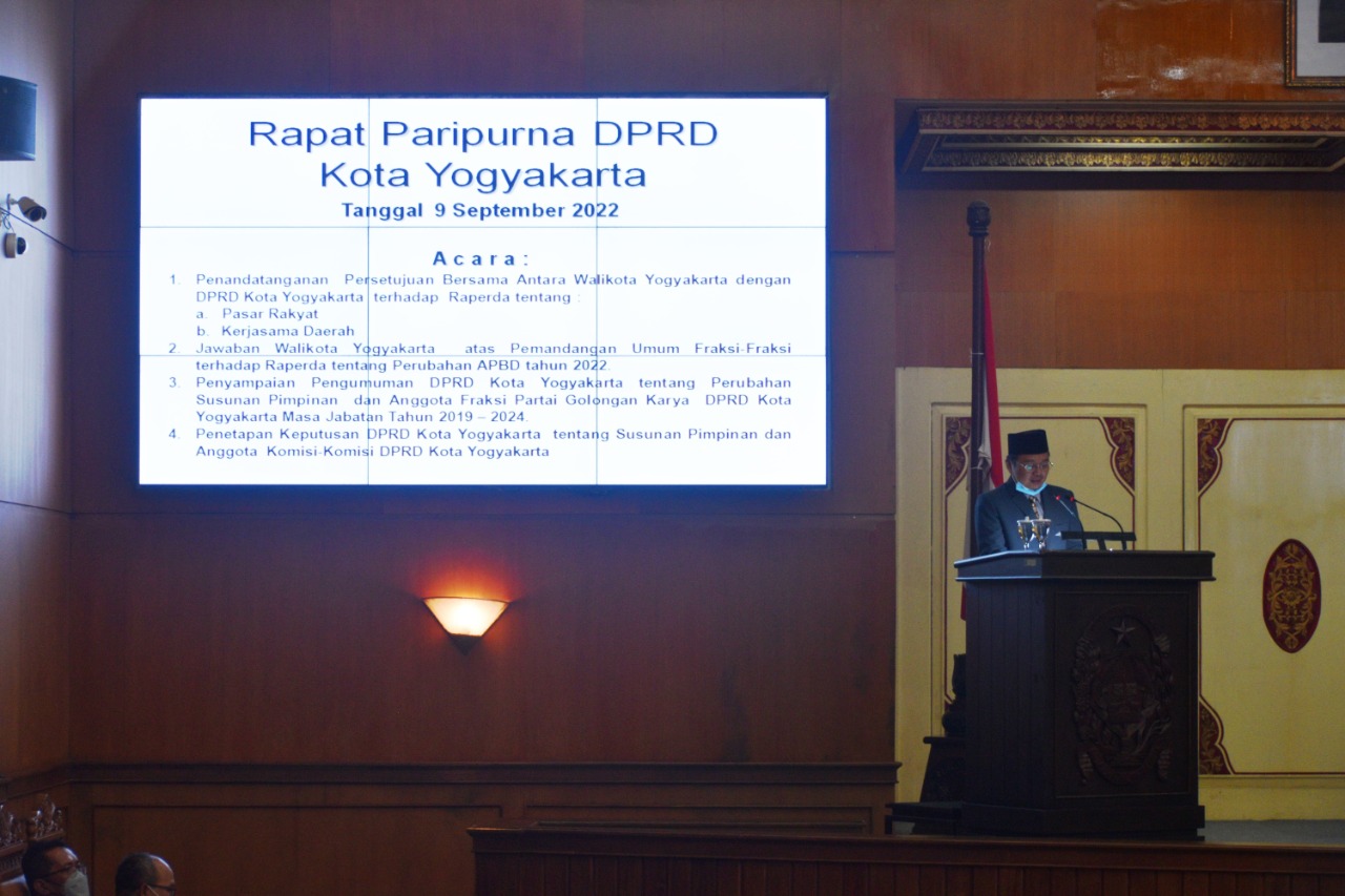 Panitera Muda Hukum Menghadiri Rapat Paripurna DPRD Kota Yogyakarta September 2022 (Lanjutan)