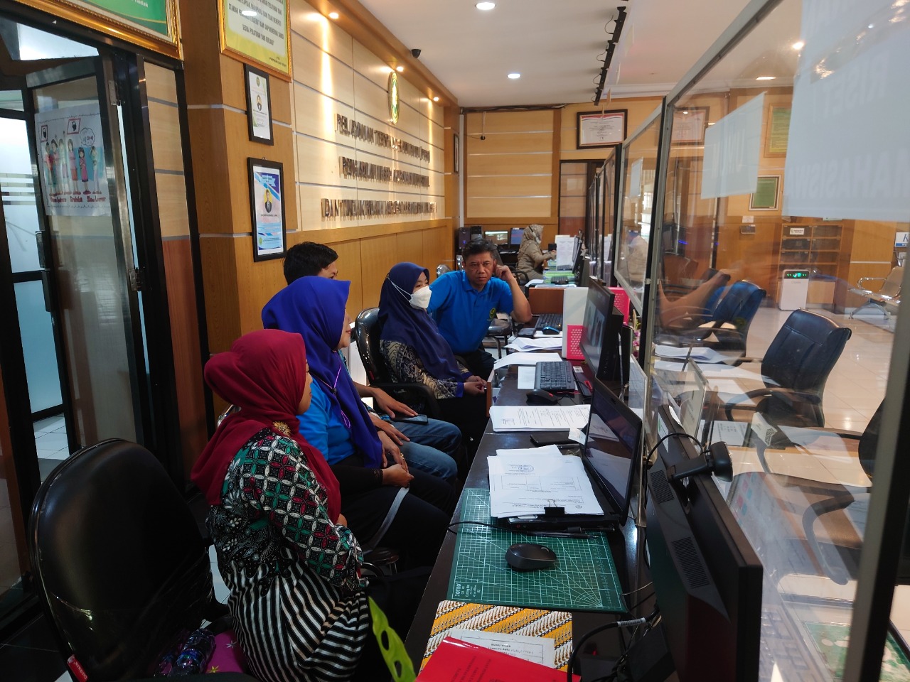 Pengadilan Negeri Yogyakarta Mengikuti Pelatihan Mainstreaming Disability Membuat Media Informasi dan Publikasi yang Aksesibel