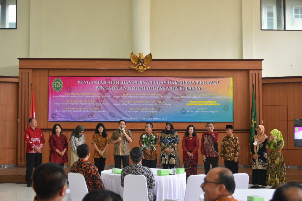 Pengantar Alih Tugas Hakim dan Pegawai serta Purna Tugas Pegawai Pengadilan Negeri Yogyakarta