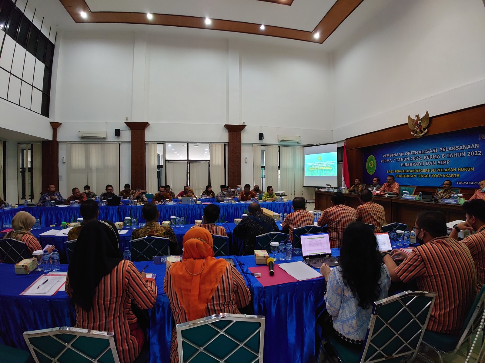 Pengadilan Negeri Yogyakarta Menghadiri Pembinaan Optimalisasi Pelaksanaan PERMA 7 dan 8 Tahun 2022, e-Berpadu dan SIPP bersama Pengadilan Tinggi Yogyakarta