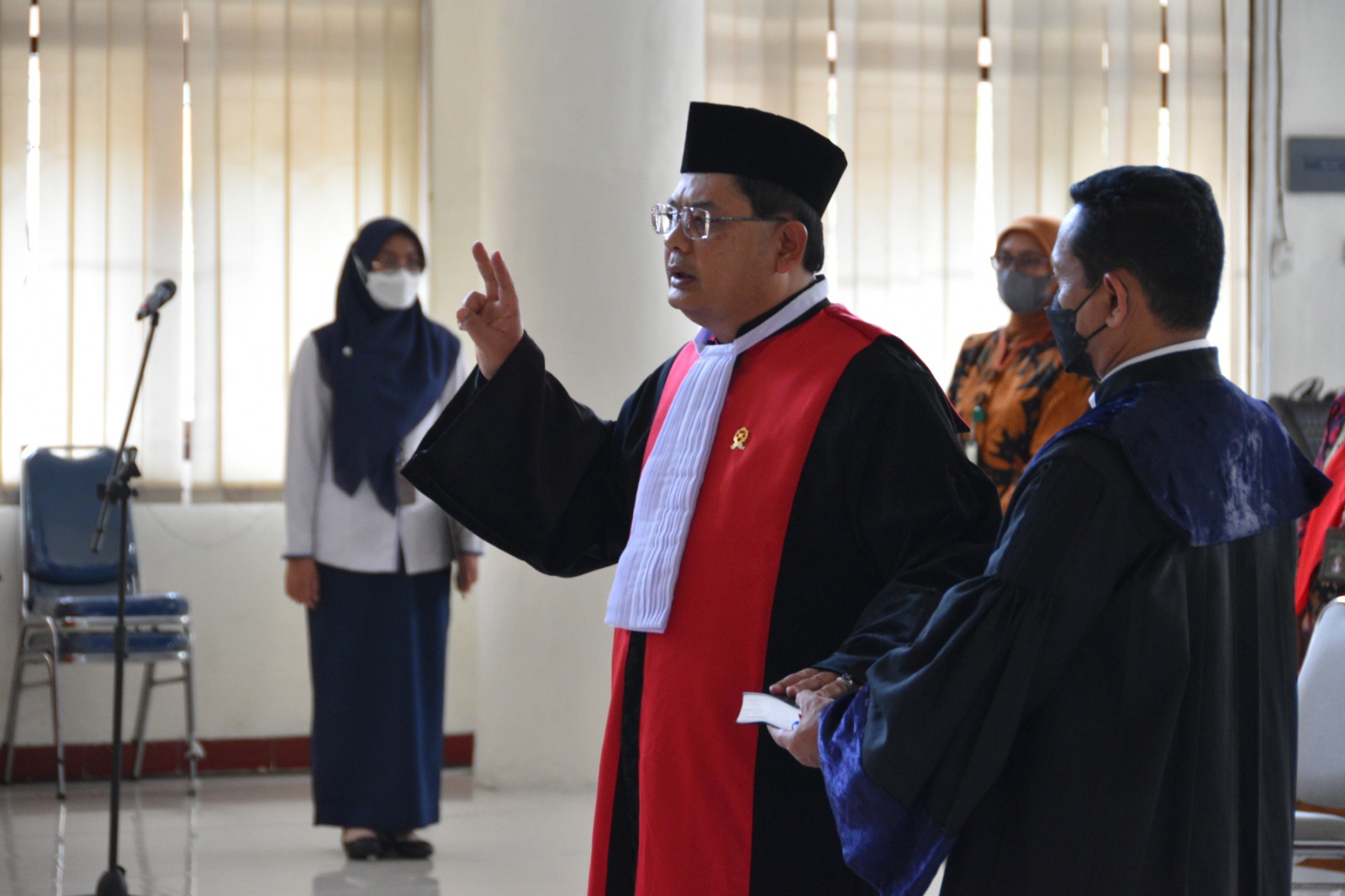 Pelantikan dan Pengambilan Sumpah Jabatan Hakim Ad Hoc Tindak Pidana Korupsi Pengadilan Negeri Yogyakarta