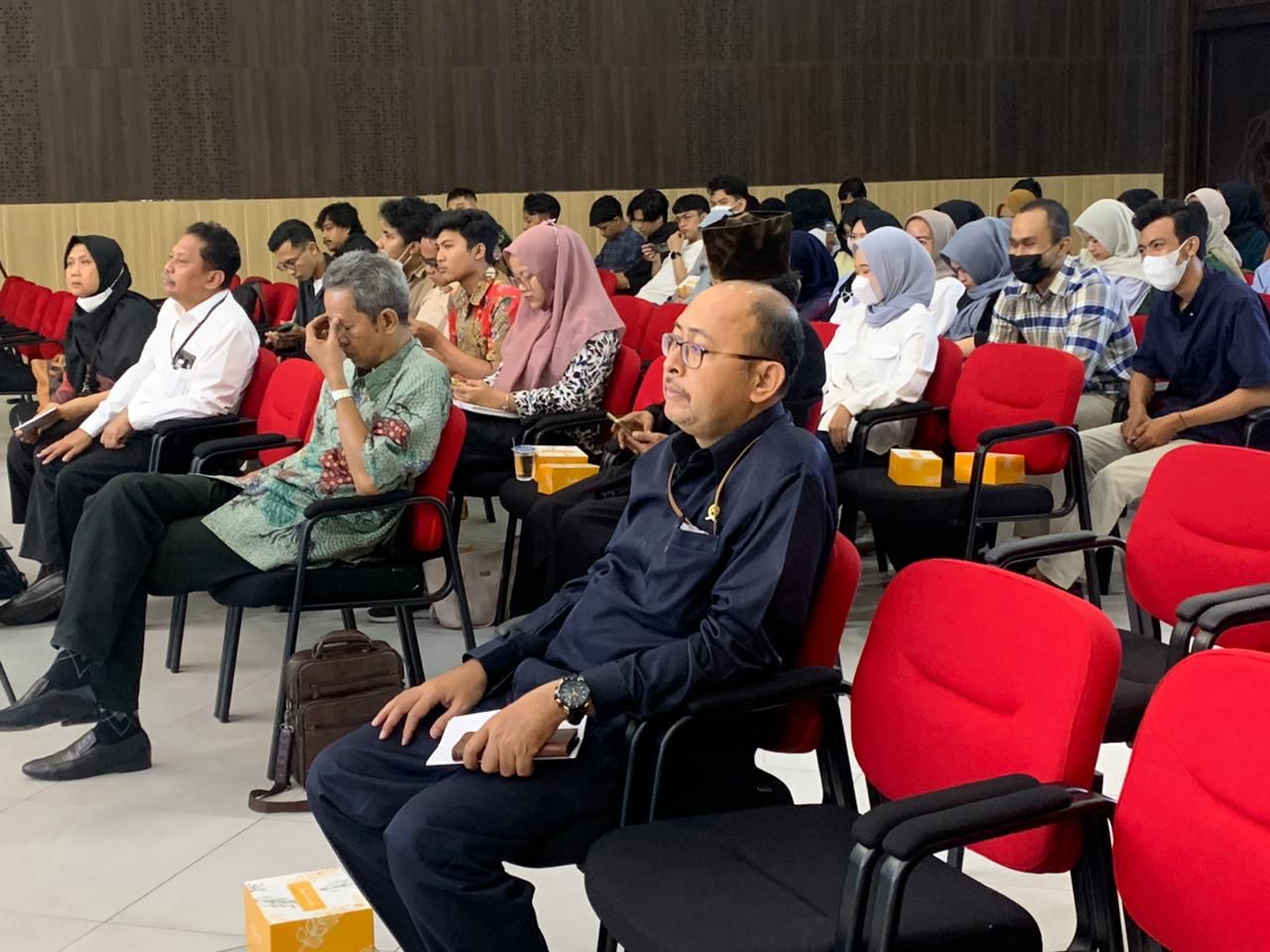 Hakim Pengadilan Negeri Yogyakarta Menghadiri Seminar Nasional bersama Universitas Islam Indonesia