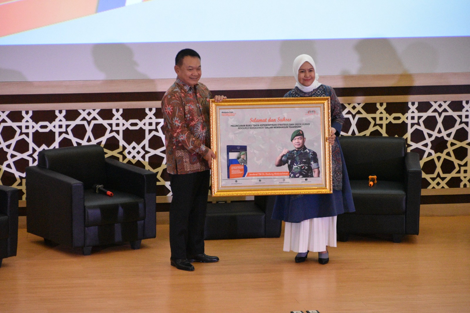 Hakim Pengadilan Negeri Yogyakarta Hadir dalam Launching dan Bedah Buku Kepala Staf TNI AD