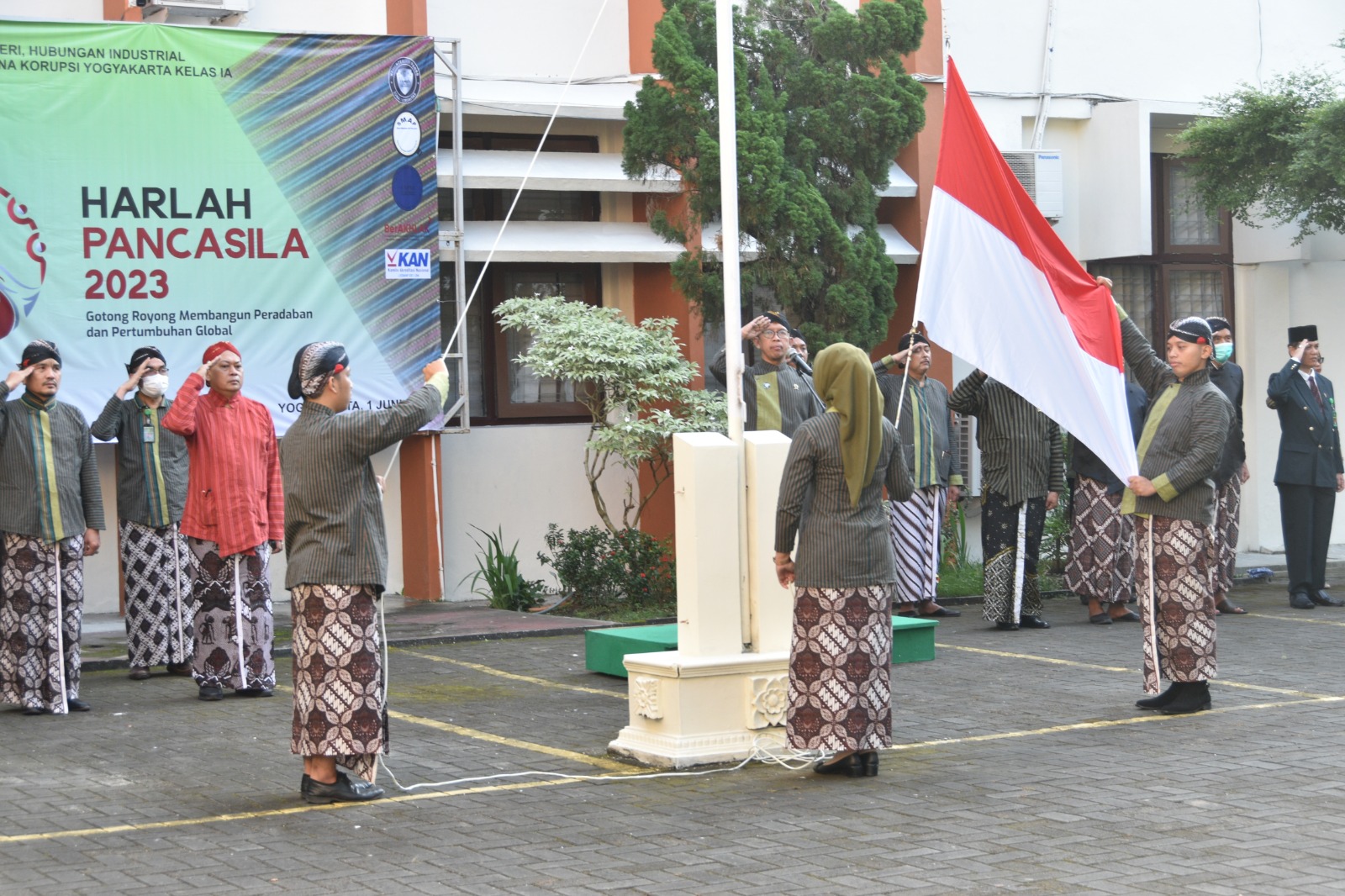 Pengadilan Negeri Yogyakarta Melaksanakan Upacara Peringatan Hari Lahir Pancasila 1 Juni 2023