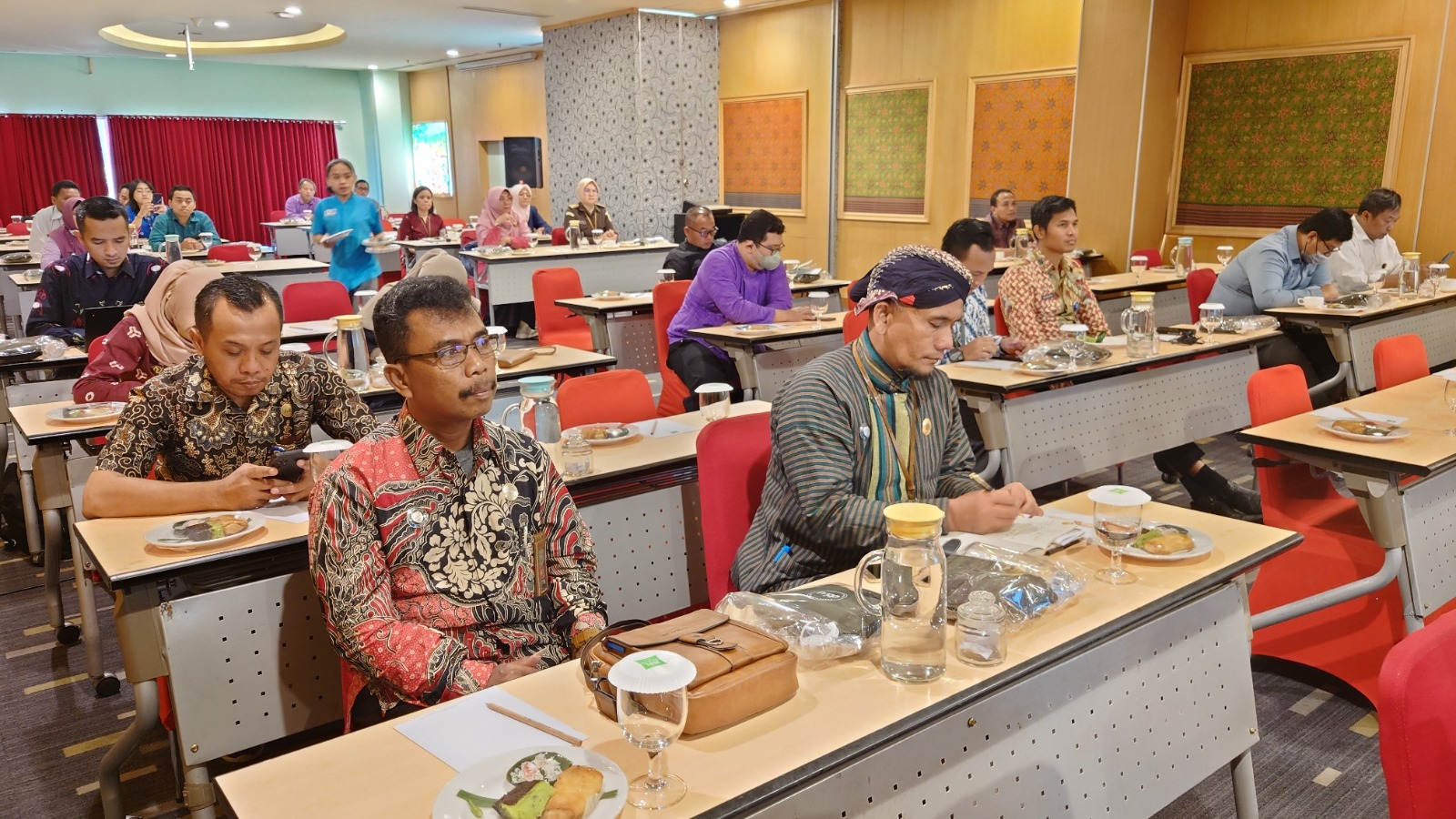 Sekretaris Pengadilan Negeri Yogyakarta Menghadiri Evaluasi Mal Pelayanan Publik Kota Yogyakarta