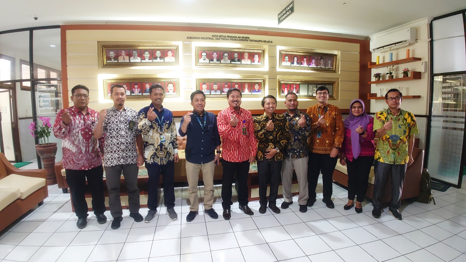 Kunjungan dan Koordinasi KEMENKOPUKM dengan Pengadilan Negeri Yogyakarta dan POSBAKUM