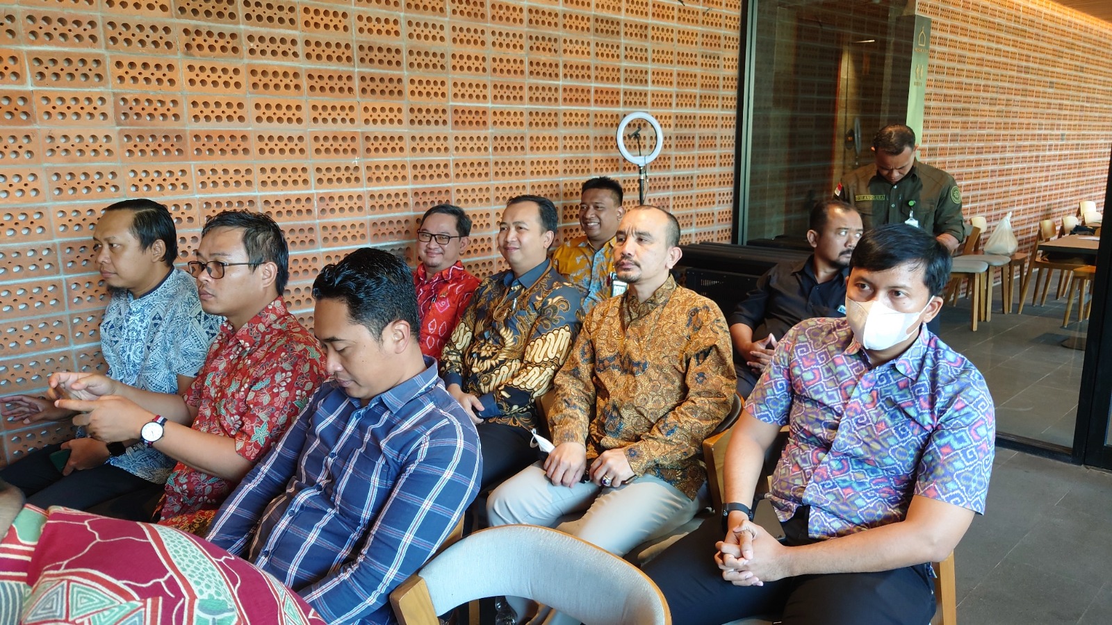 Pengadilan Negeri Yogyakarta Menghadiri Rapat Koordinasi Majelis Kehormatan Notaris Wilayah dengan Aparat Penegak Hukum di Wilayah DIY