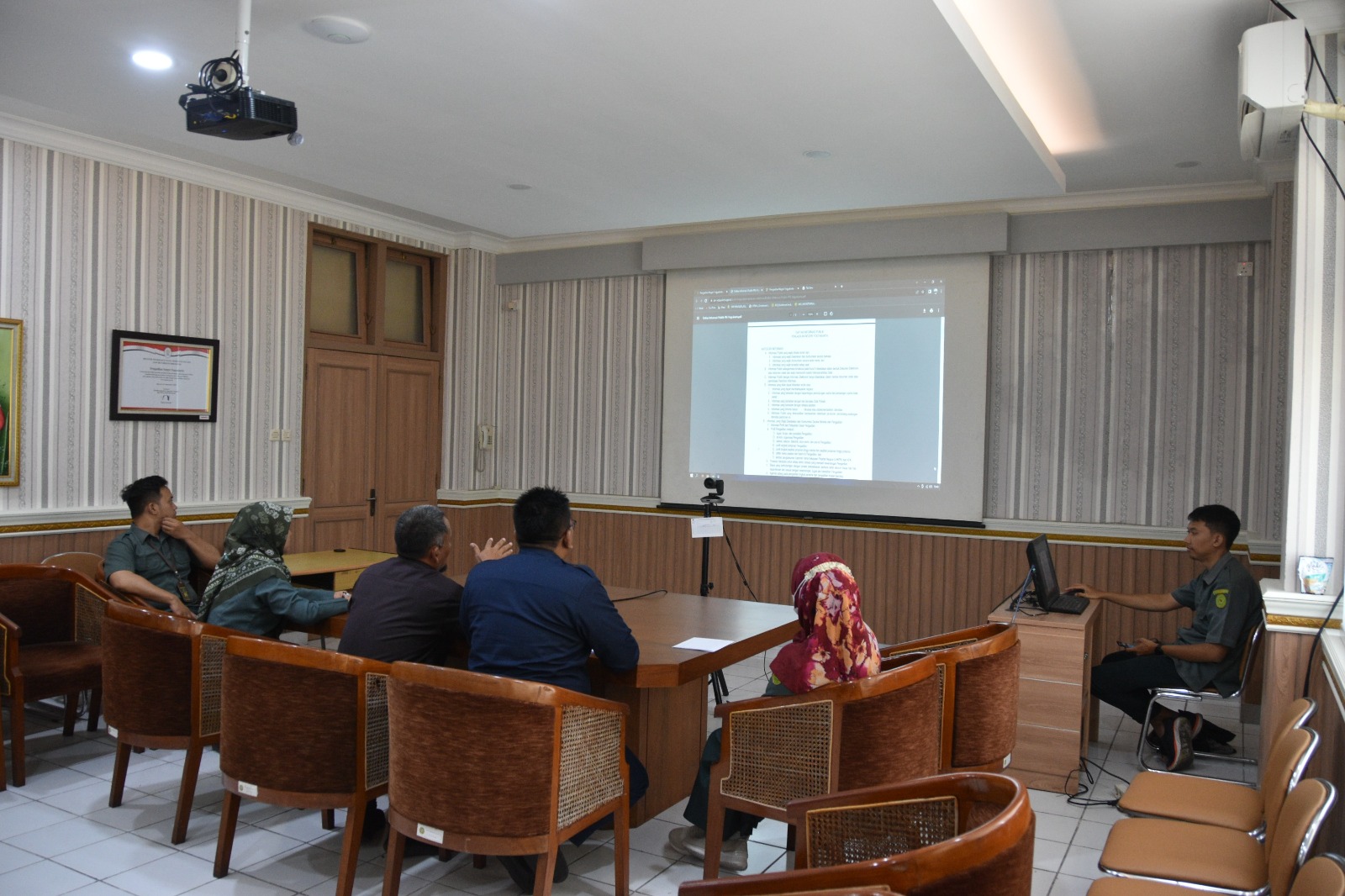 Rapat Koordinasi dan Monev Tim PPID Pengadilan Negeri Yogyakarta