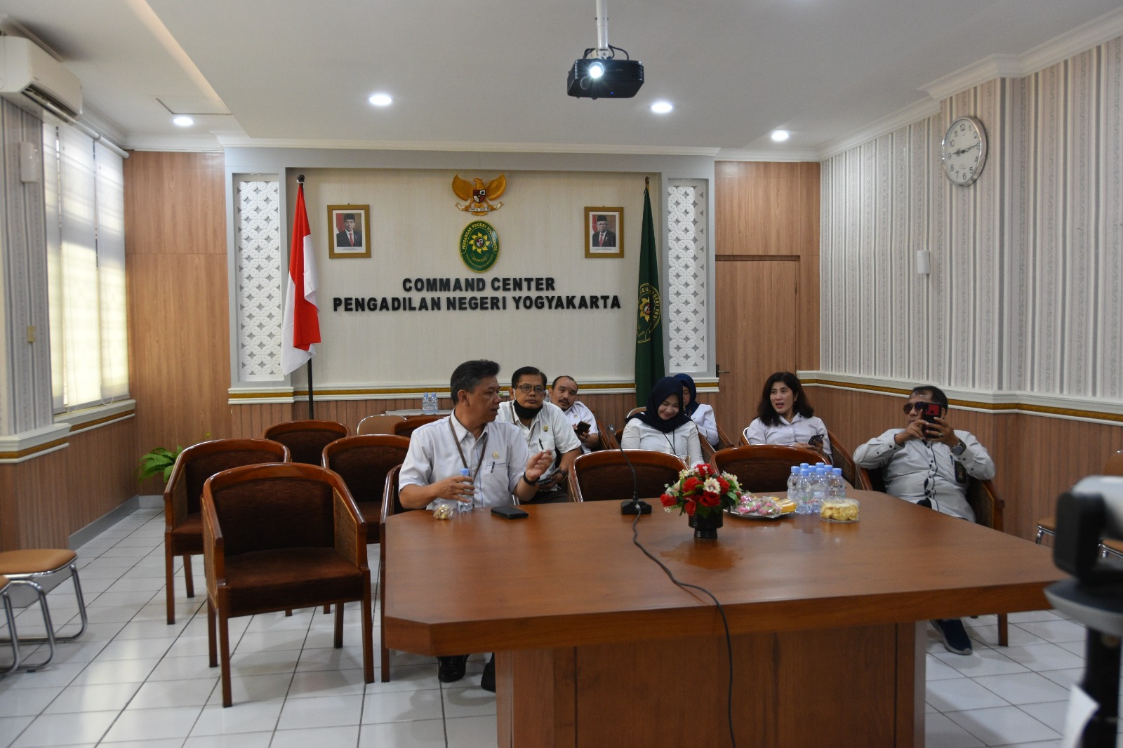 Pengadilan Negeri Yogyakarta Mengikuti FGD Implementasi Wewenang Komisi Yudisial dalam Menjaga dan Menegakkan Kehormatan dan Keluhuran Martabat serta Perilaku Hakim