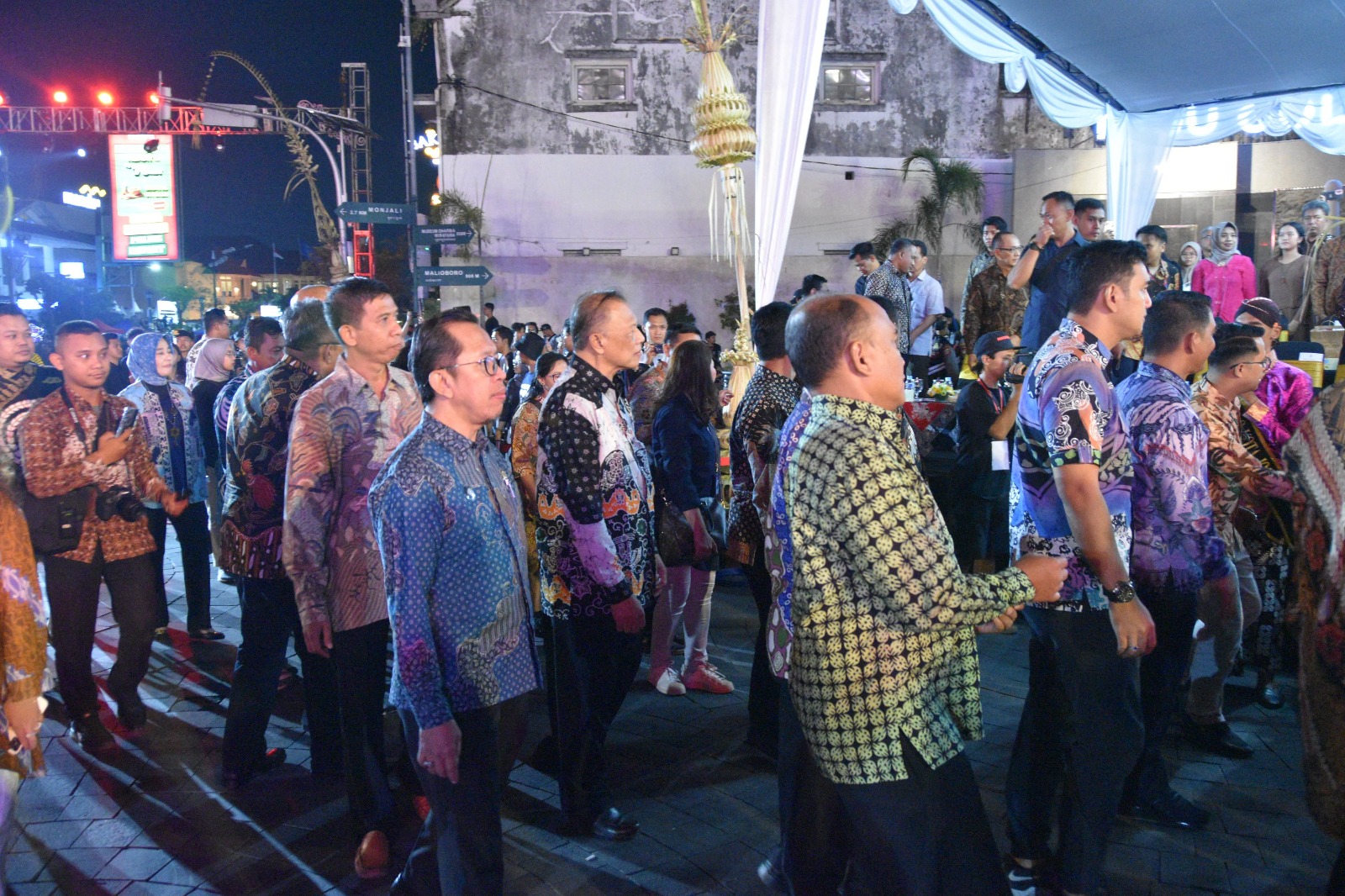 Ketua Pengadilan Negeri Yogyakarta Menghadiri Wayang Jogja Night Carnival #8 (WJNC)