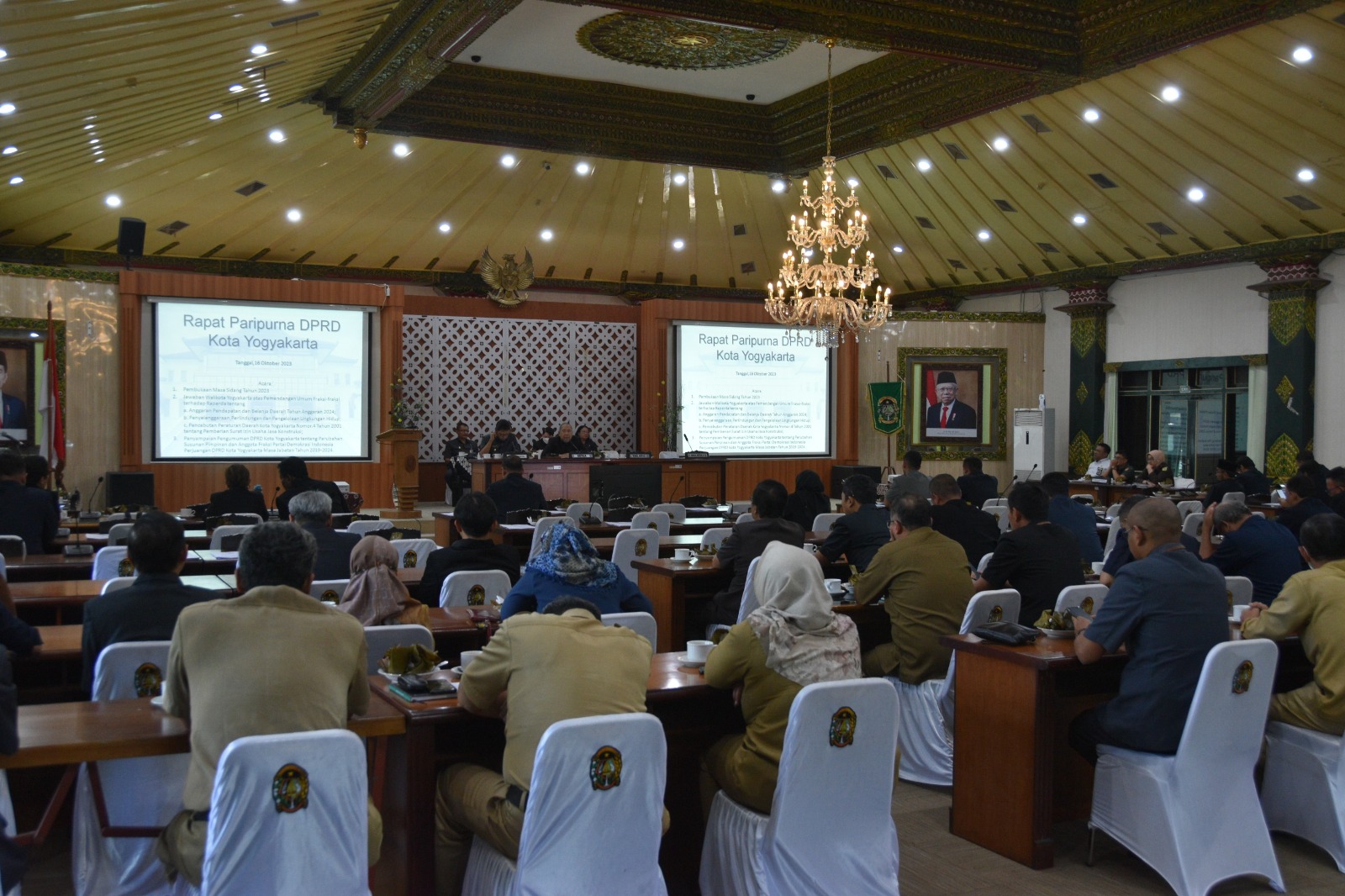 Penitera Muda Hukum Pengadilan Negeri Yogyakarta Menghadiri Rapat Paripurna DPRD Kota Yogyakarta Oktober 2023