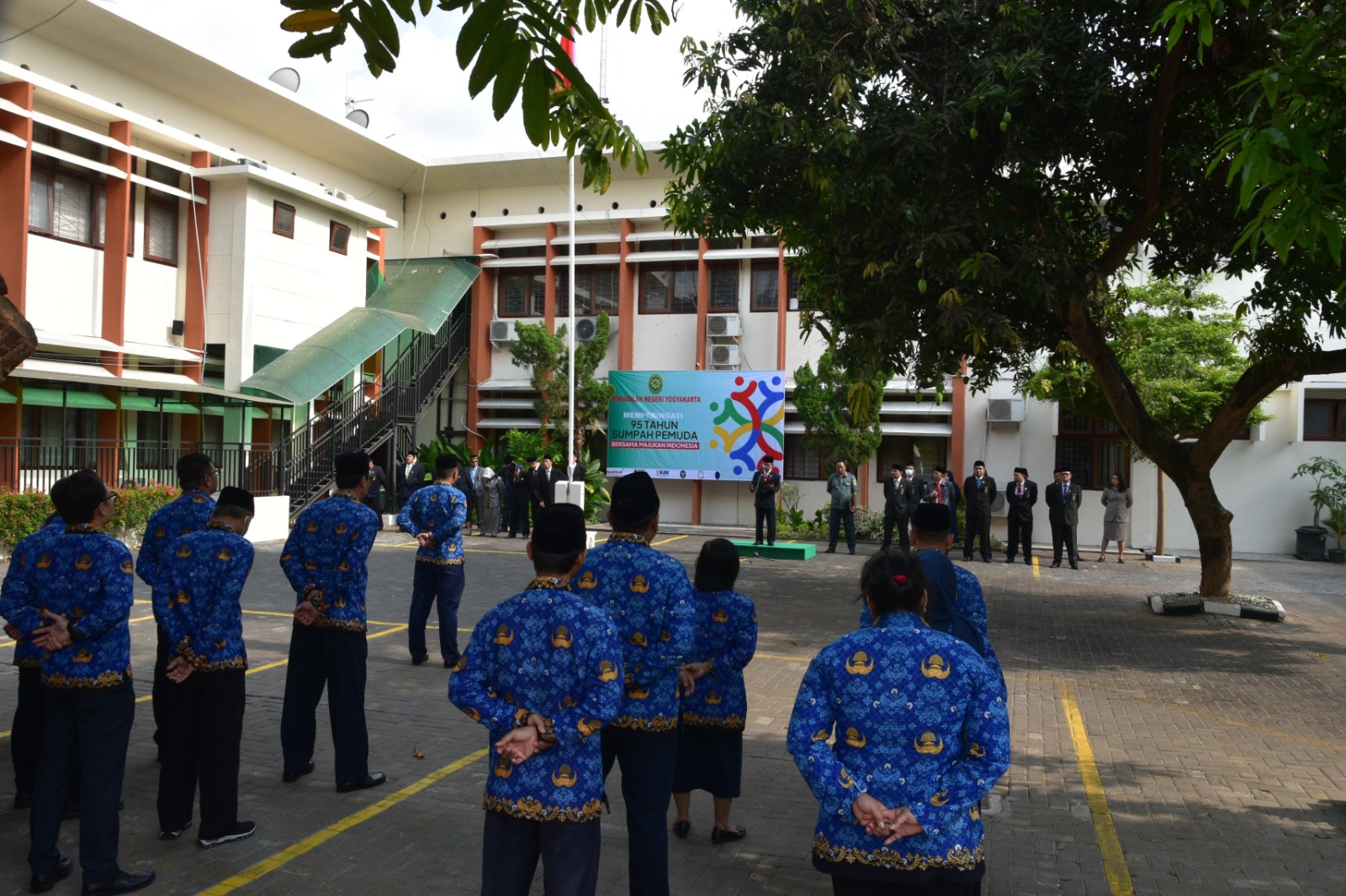 Pengadilan Negeri Yogyakarta Melaksanakan Upacara Peringatan Hari Sumpah Pemuda ke-95