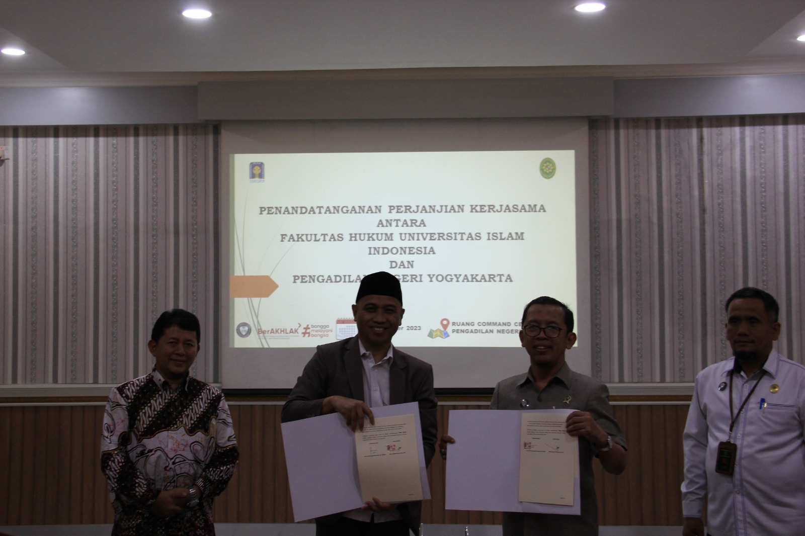 Penandatanganan Pembaharuan Perjanjian Kerjasama antara Pengadilan Negeri Yogyakarta dengan Fakultas Hukum Universitas Islam Indonesia