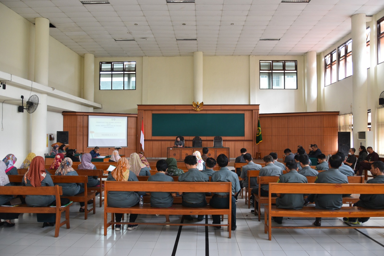 Rapat Pembinaan dan Monev Kinerja Pengadilan Negeri Yogyakarta Bulan Oktober 2023