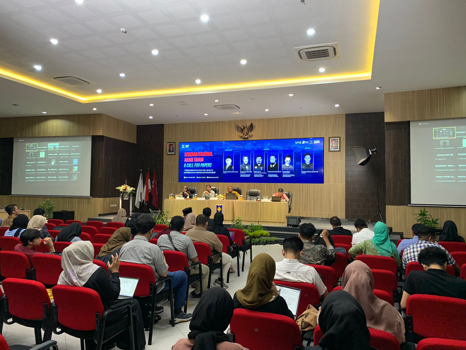 Wakil Ketua Pengadilan Negeri Yogyakarta Menghadiri Seminar Nasional Akhir Tahun bersama Universitas Islam Indonesia