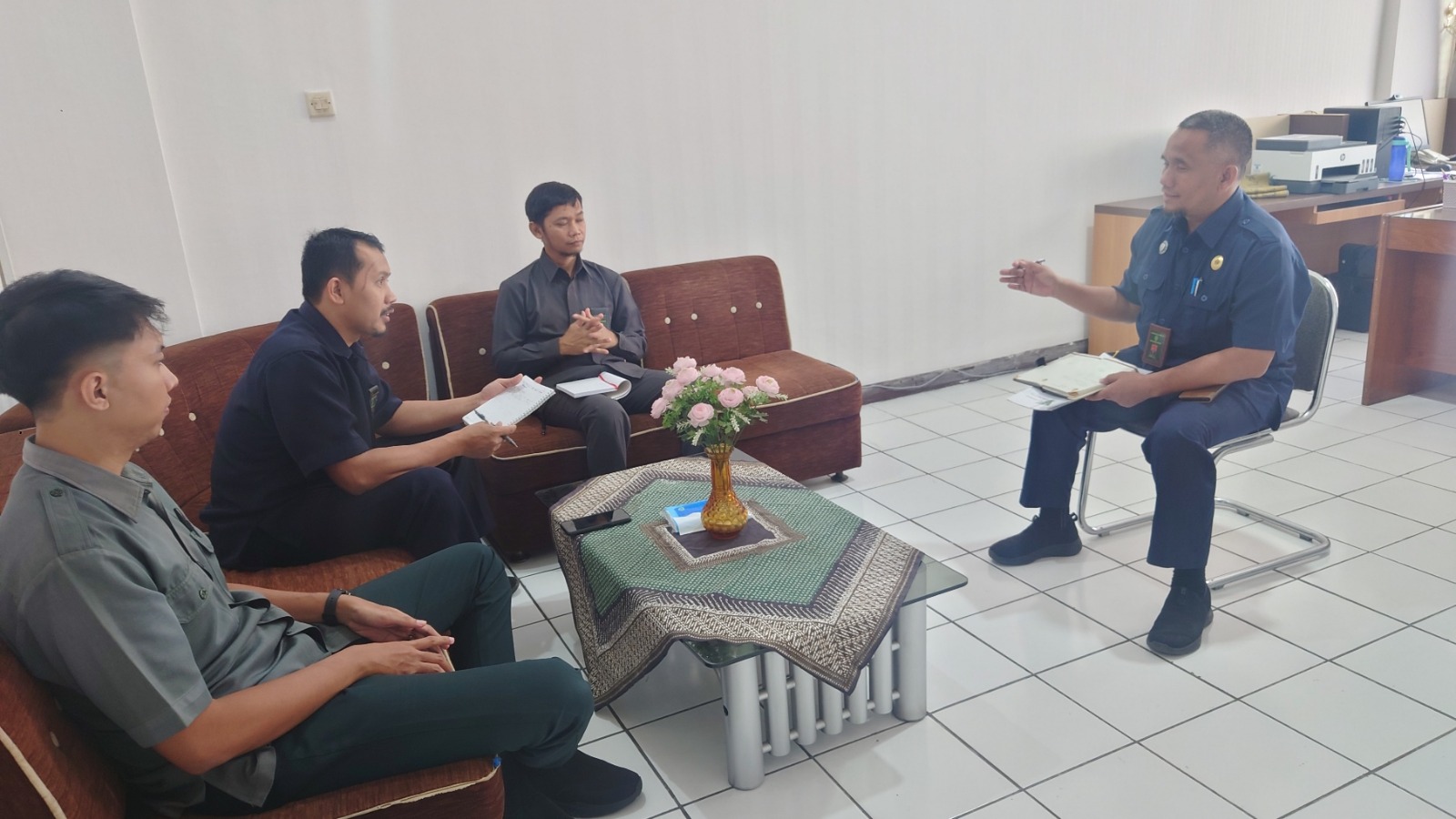 Rapat Berjenjang Kesekretariatan Bulan Maret 2024 Pengadilan Negeri Yogyakarta