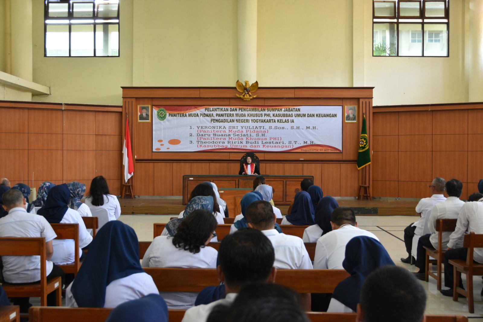 Pelantikan dan Pengambilan Sumpah Jabatan Panitera Muda Pidana, Panitera Muda Khusus PHI dan Kasubbag Umum dan Keuangan Pengadilan Negeri Yogyakarta