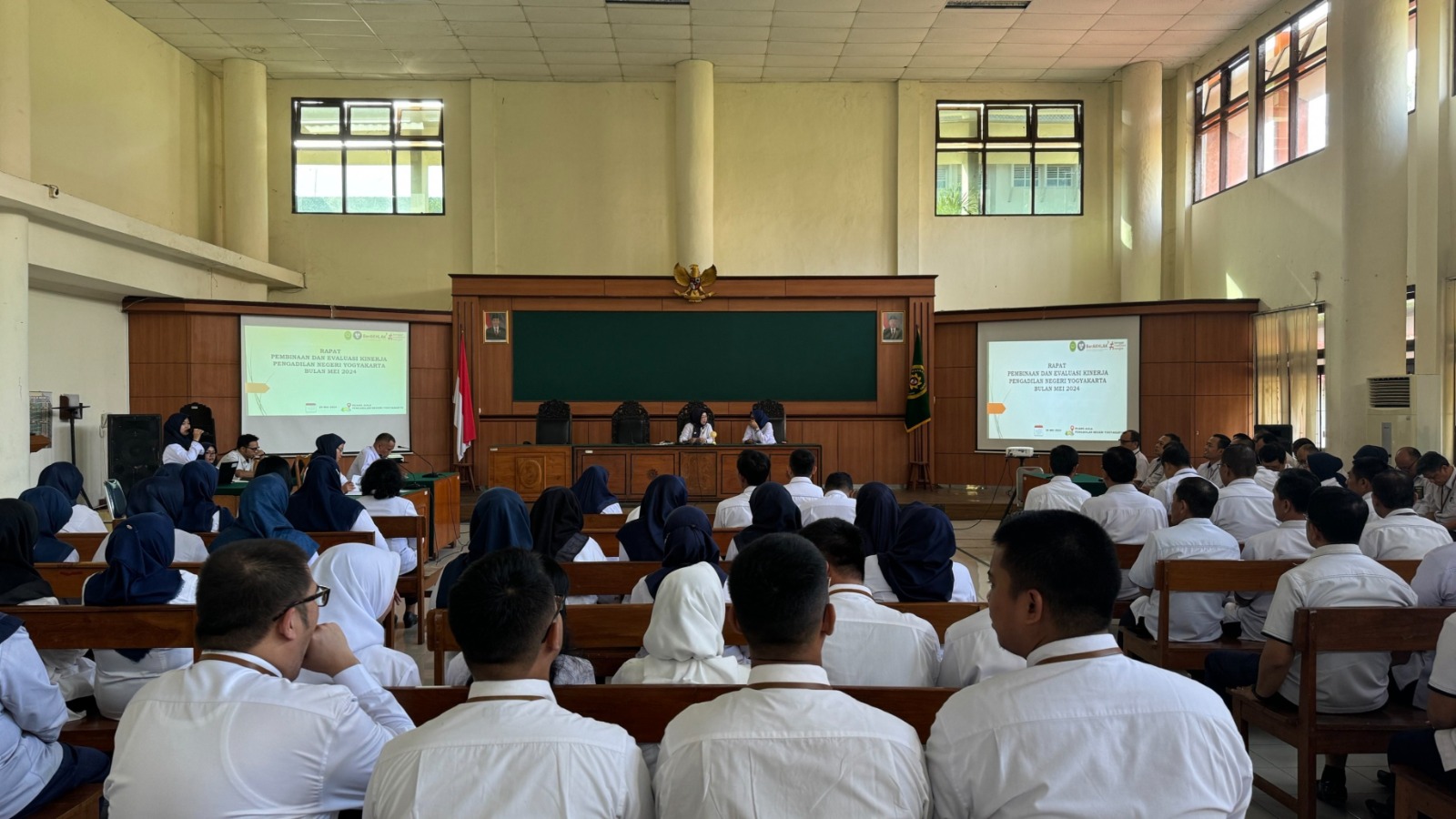 Rapat Pembinaan dan Monev Kinerja Pengadilan Negeri Yogyakarta Mei 2024