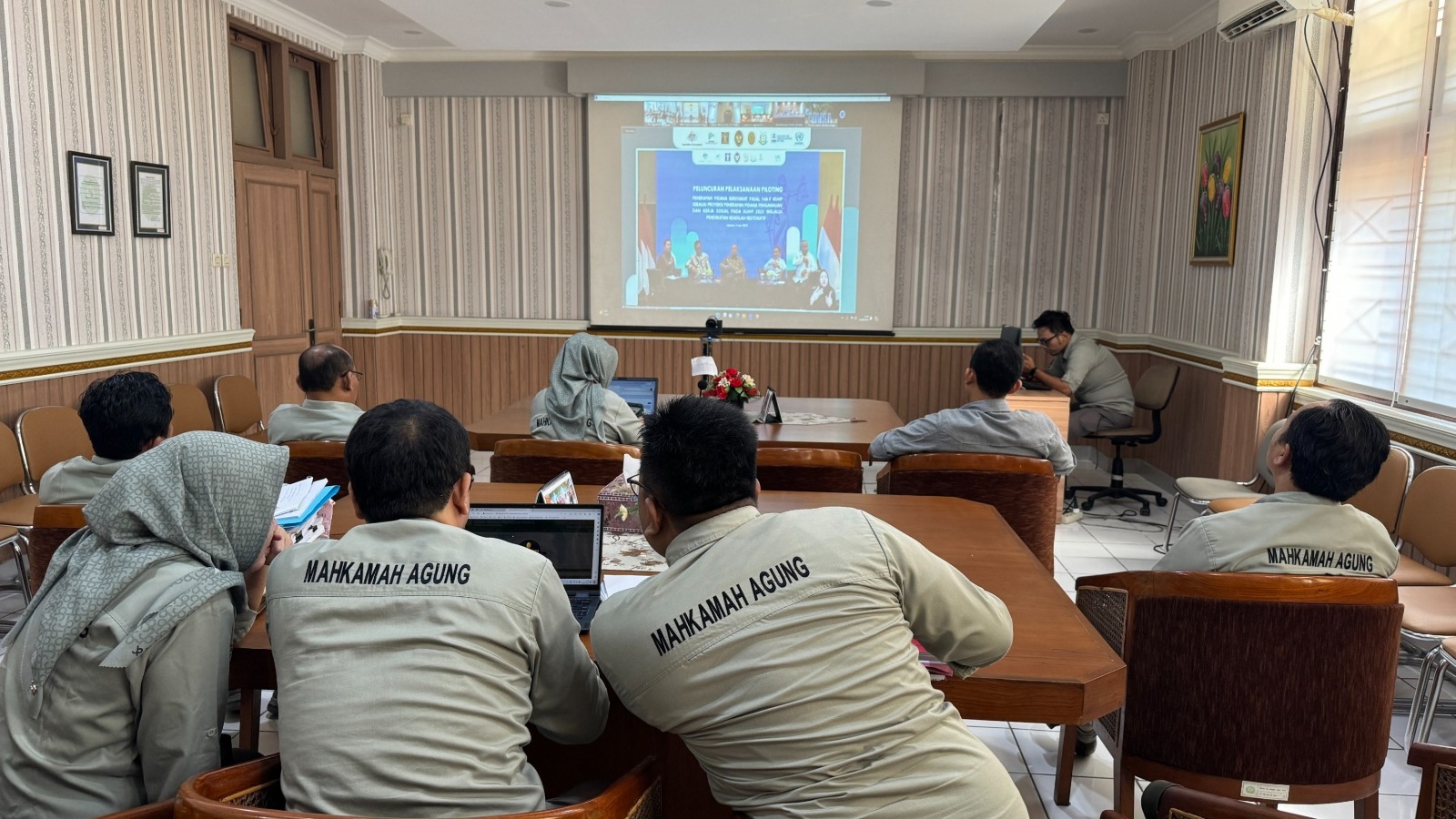 Pengadilan Negeri Yogyakarta Mengikuti Launching 