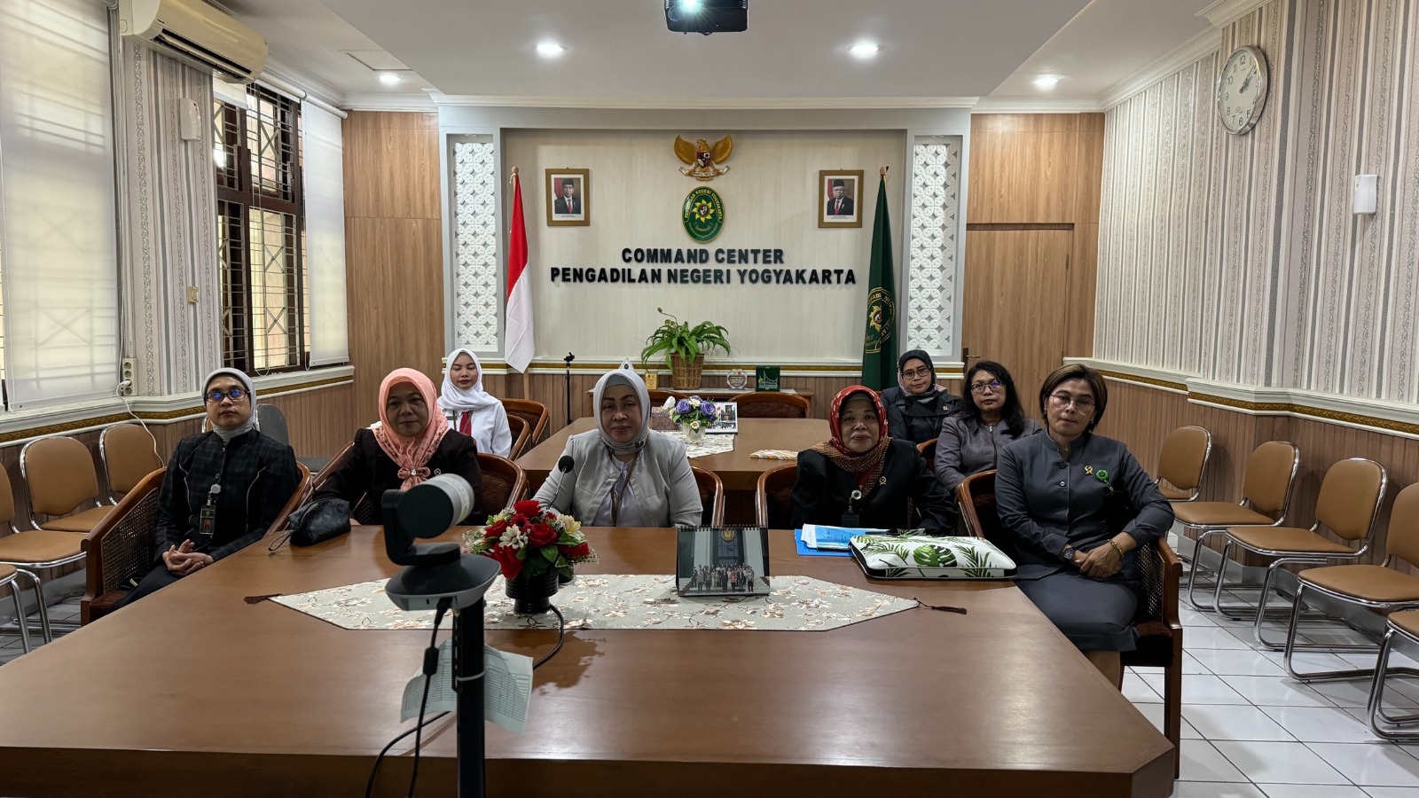 Pengadilan Negeri Yogyakarta Mengikuti Webinar Kebijakan Kelembagaan untuk Penguatan Kepemimpinan Hakim Perempuan