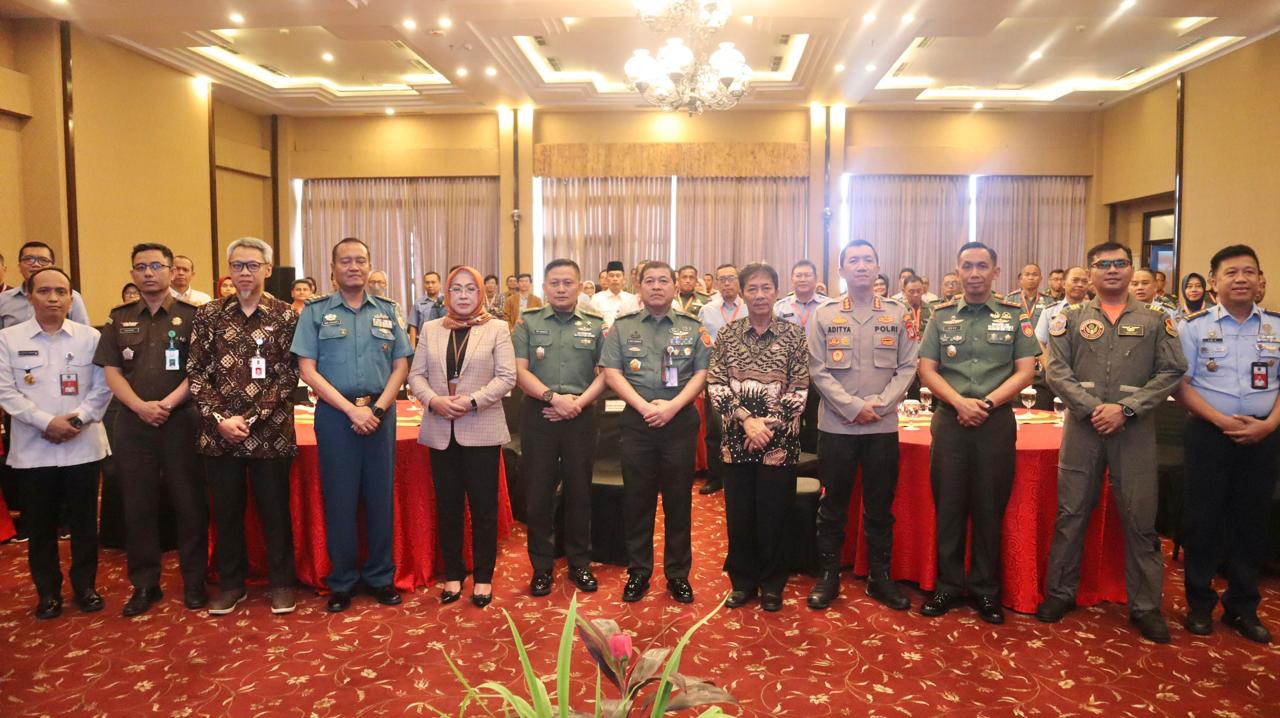 Ketua Pengadilan Negeri Yogyakarta Menghadiri Pembukaan Sosialisasi Regulasi Pembinaan Kesadaran Bela Negara Tahun Anggaran 2024