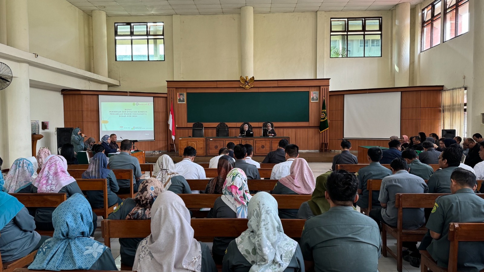 Rapat Pembinaan dan Monev Kinerja Pengadilan Negeri Yogyakarta Bulan Juli Tahun 2024