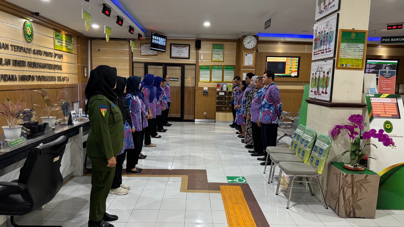 Apel Pagi Rutin Petugas PTSP 8 Agustus 2024