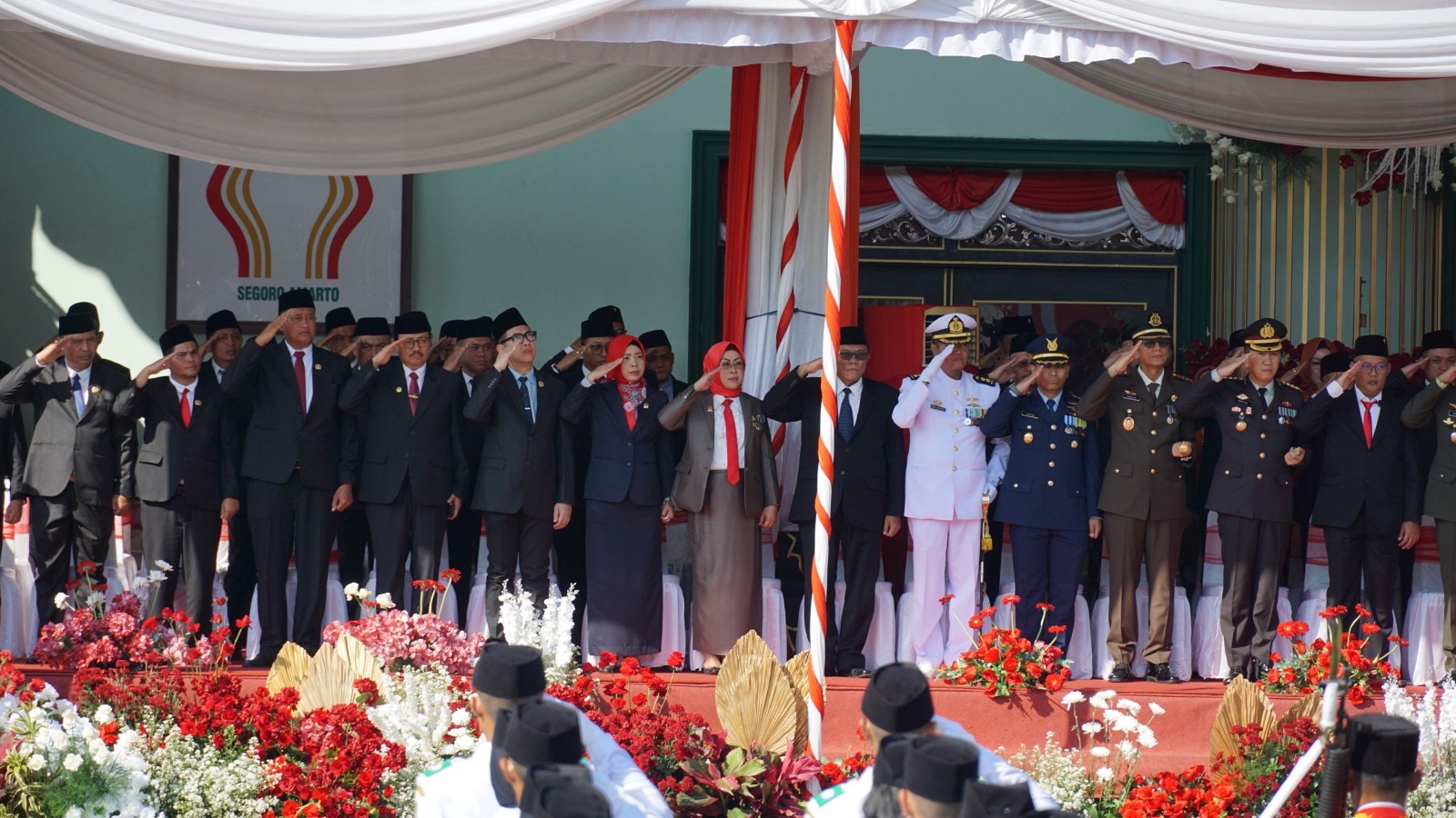 Ketua Pengadilan Negeri Yogyakarta Mengikuti Upacara Bendera Peringatan HUT Kemerdekaan RI ke-79 di Balai Kota Yogyakarta