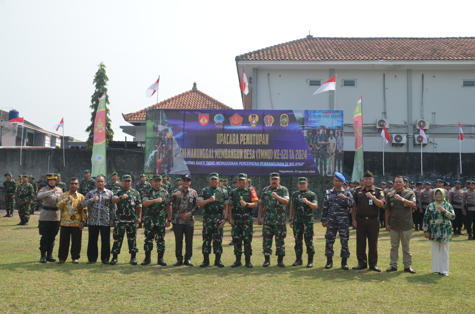 Sekretaris Pengadilan Negeri Yogyakarta Menghadiri Upacara Penutupan Program TMMD Reguler ke-121 TA 2024