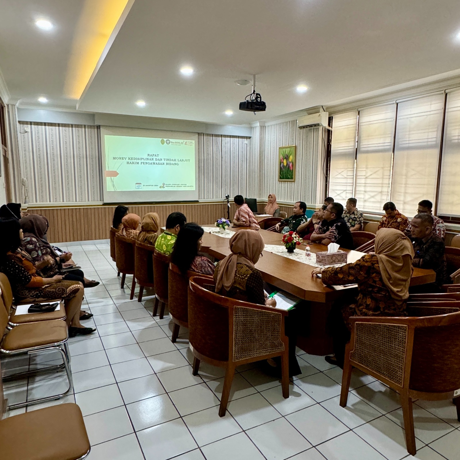 Rapat Monev Kedisiplinan dan TLHP Pengawasan Bidang Bulan Juli 2024