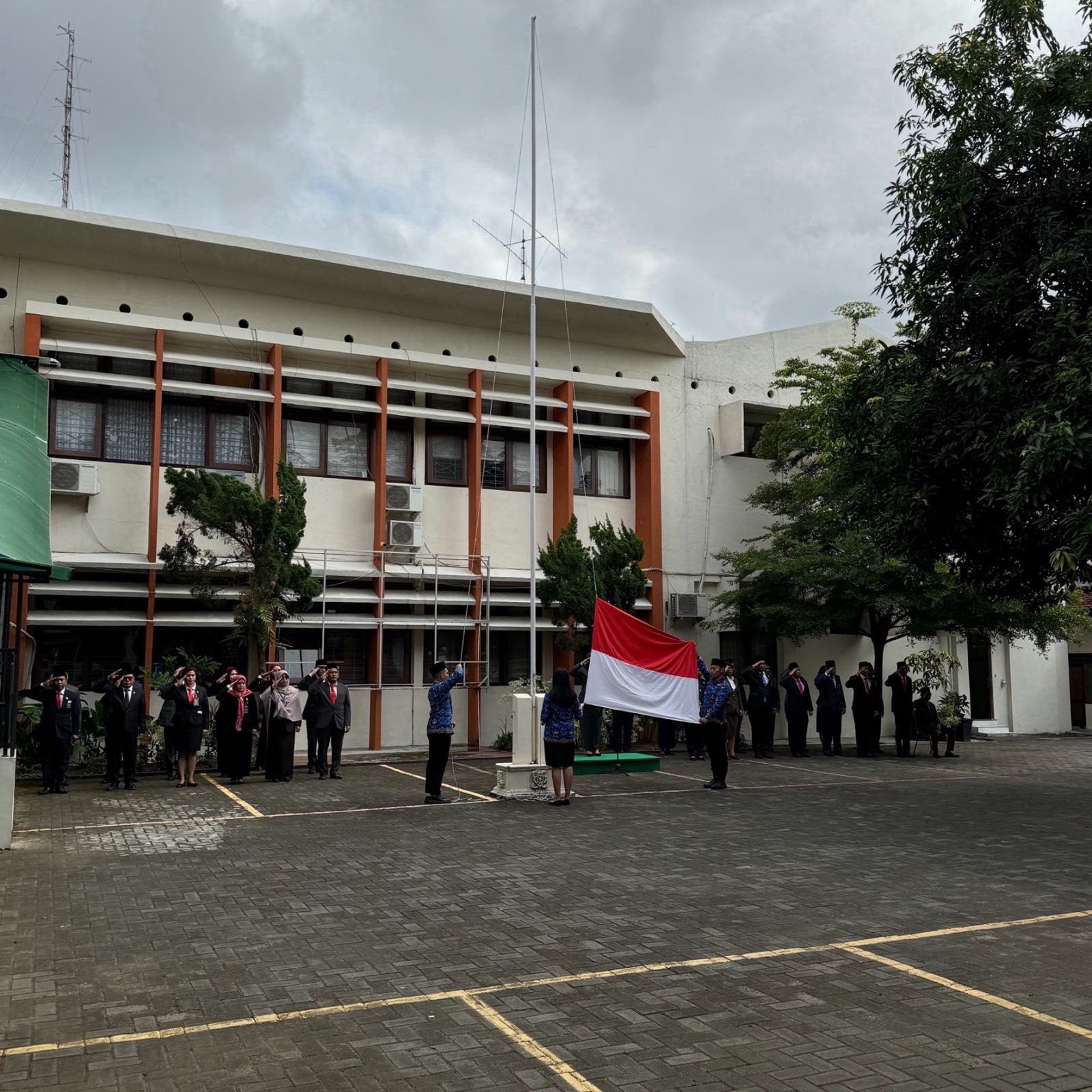 Pengadilan Negeri Yogyakarta Melaksanakan Upacara Peringatan Hari Sumpah Pemuda ke-96