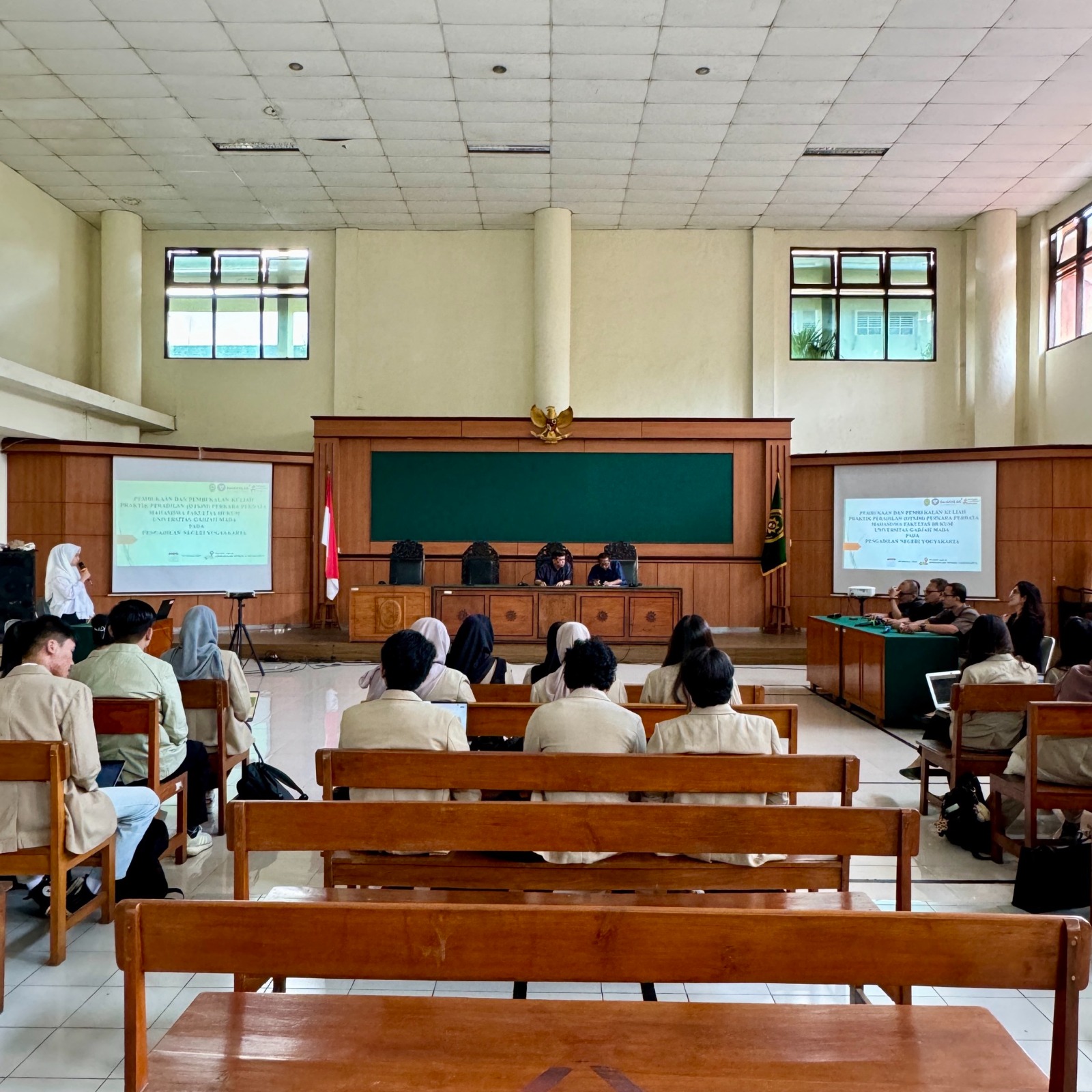 Pembukaan Kegiatan OSTJM Mahasiswa Fakultas Hukum UGM di Pengadilan Negeri Yogyakarta