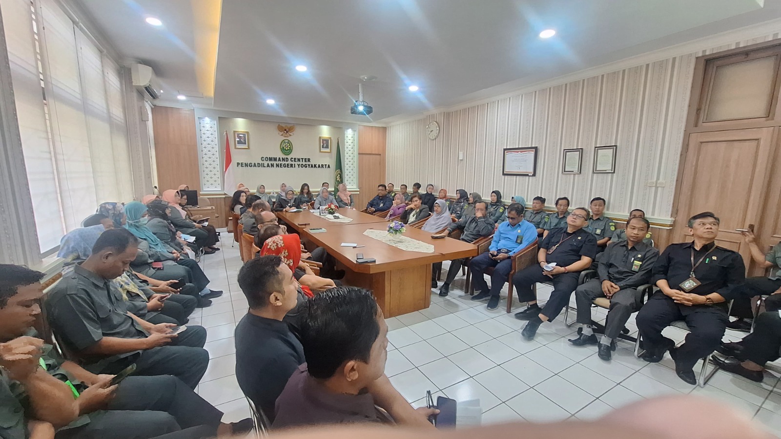 Rapat Reviu Kinerja Bagian Teknis Pengadilan Negeri Yogyakarta