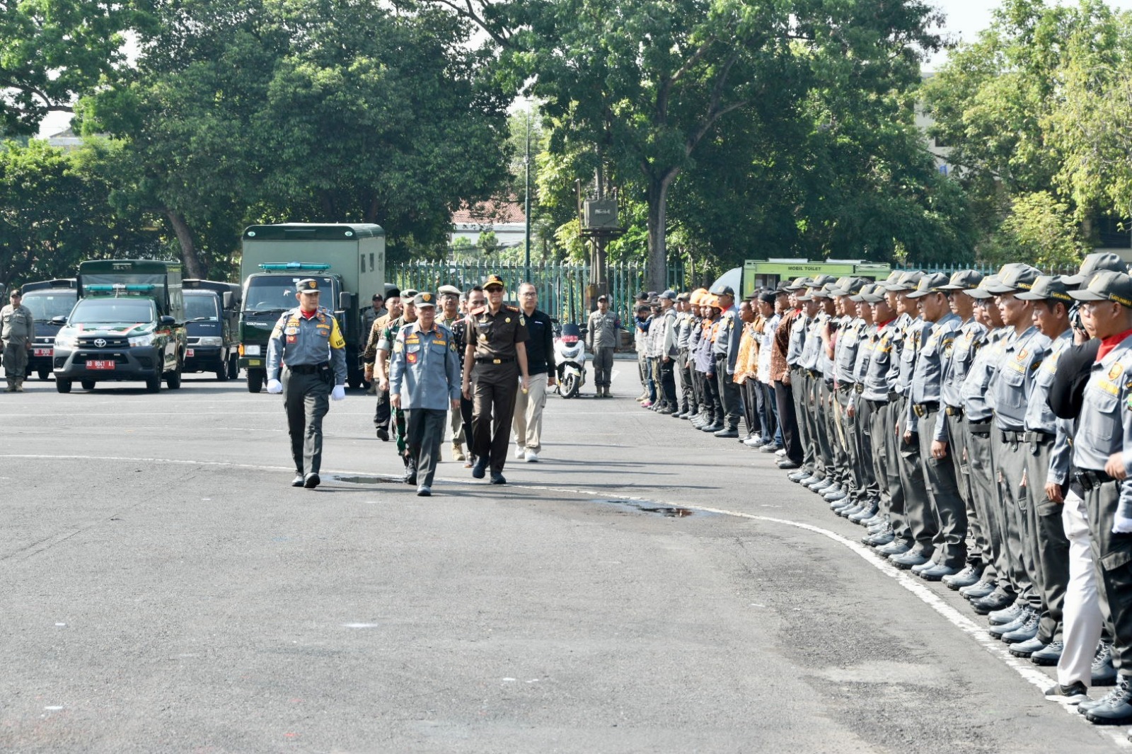 Ketua Pengadilan Negeri Yogyakarta Menghadiri Apel Gelar Pasukan Kesiapan Satlinmas Kota Yogyakarta dalam Pelaksanaan Pilkada 2024