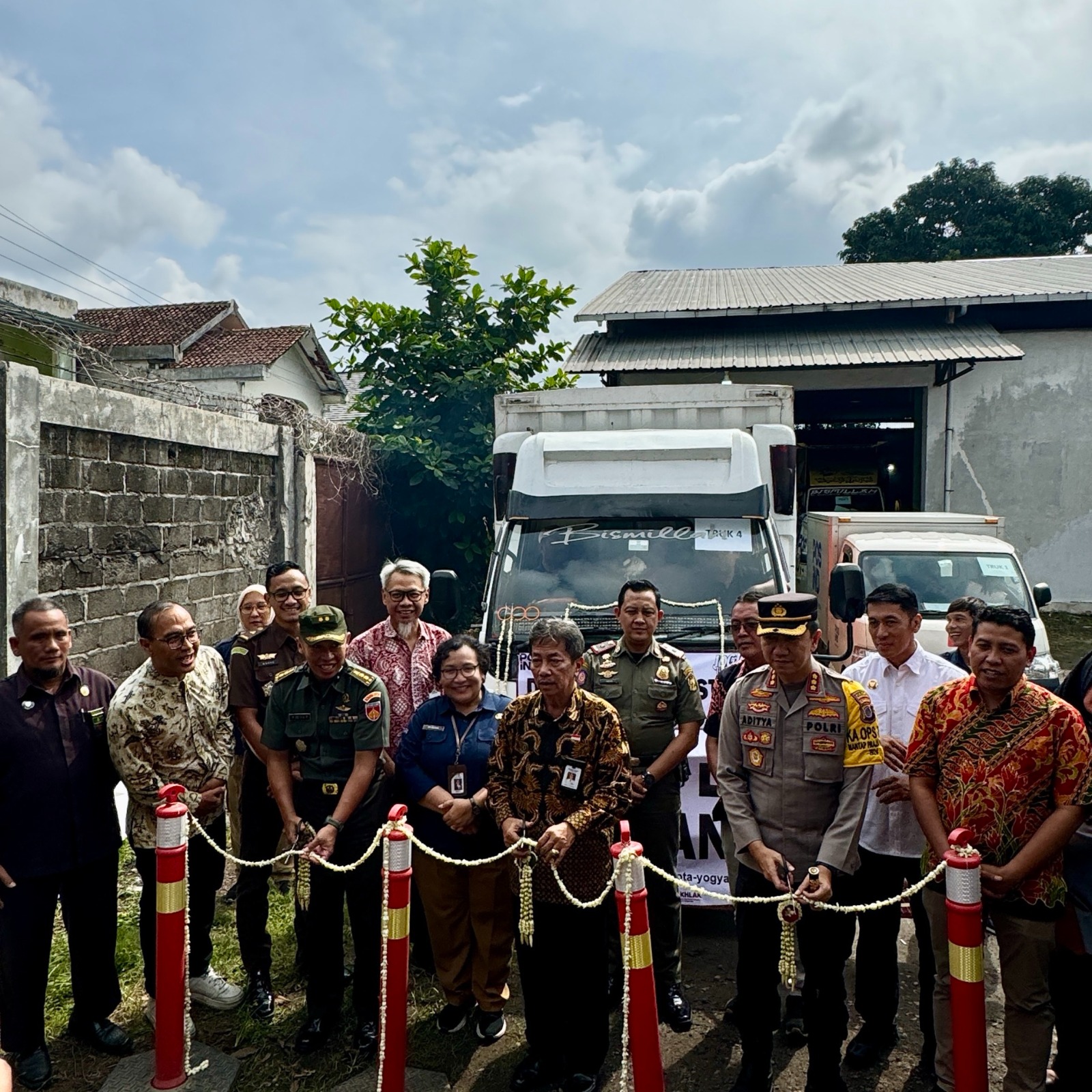 Sekretaris Pengadilan Negeri Yogyakarta Menghadiri Peluncuran Distribusi Logistik Pemilihan Walikota dan Wakil Walikota Yogyakarta Tahun 2024