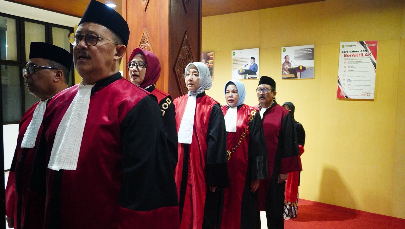 Wakil Ketua Pengadilan Negeri Yogyakarta Menghadiri Wisuda Purna Bhakti Hakim Tinggi dan Purna Tugas Panitera Pengganti Pengadilan Tinggi Yogyakarta