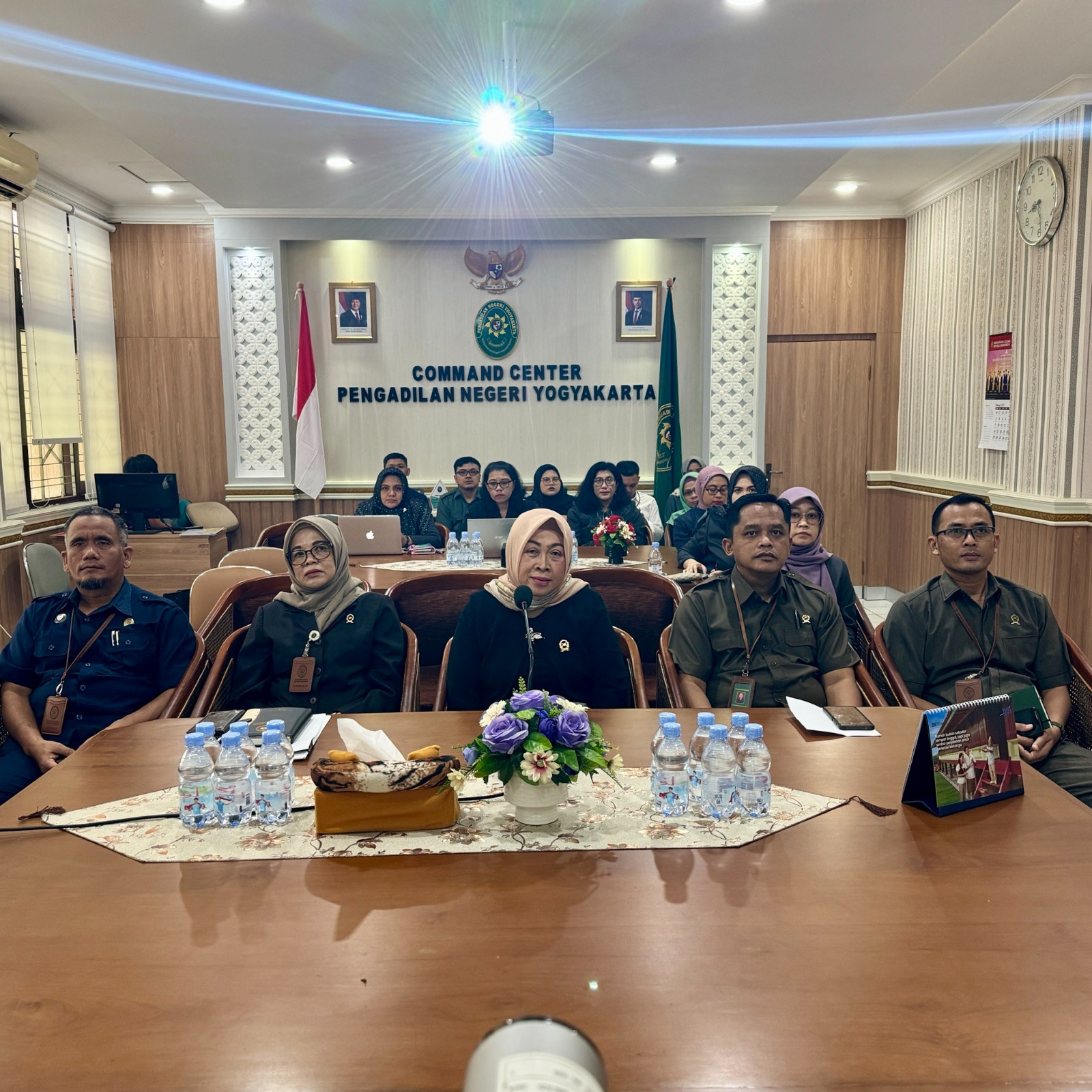 Pengadilan Negeri Yogyakarta Mengikuti Rapat Koordinasi dan Evaluasi Pembangunan Zona Integritas Tahun 2025