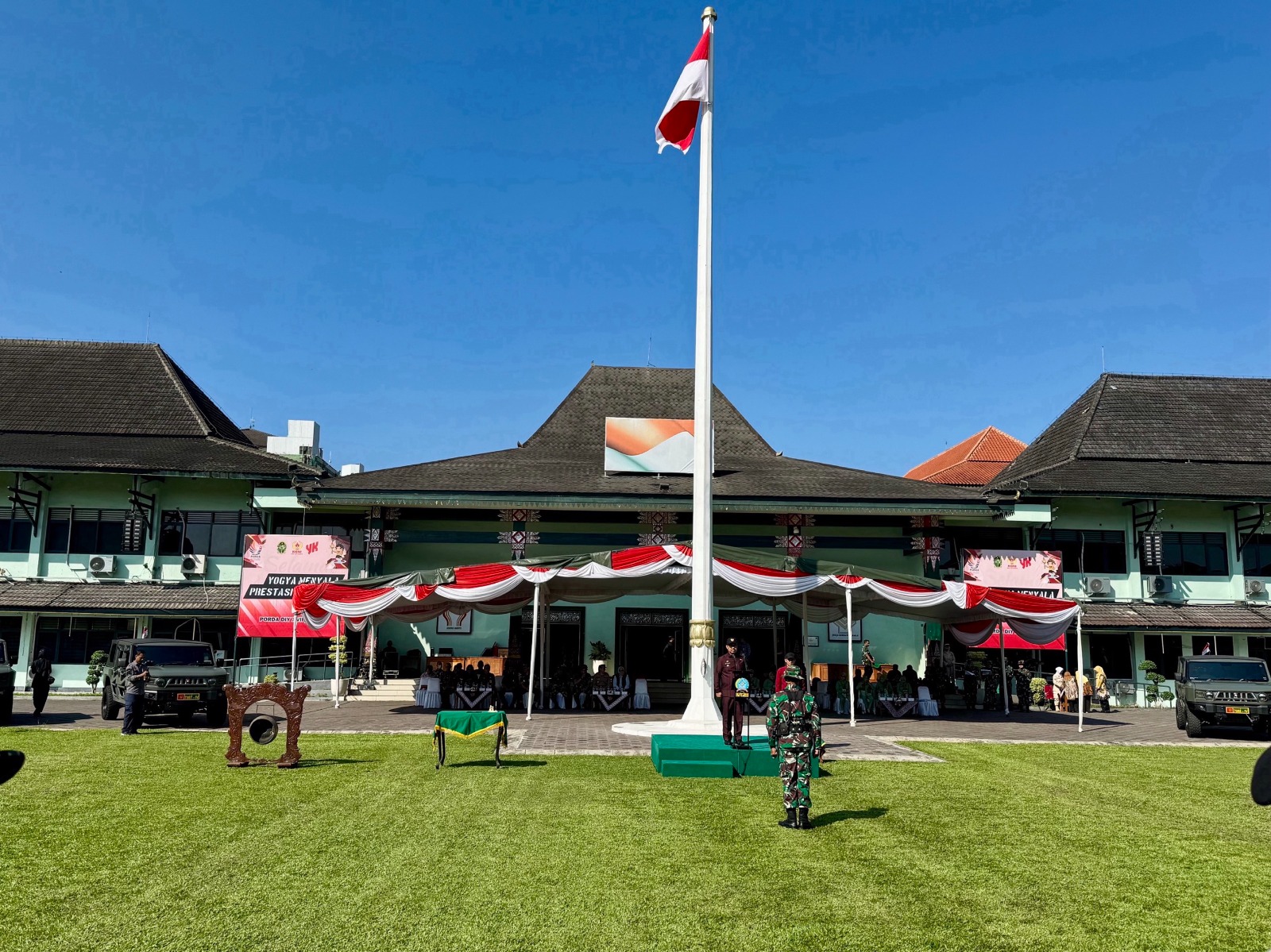 Ketua Pengadilan Negeri Yogyakarta Menghadiri Upacara Pembukaan TMMD Sengkuyung Tahap II Tahun 2025