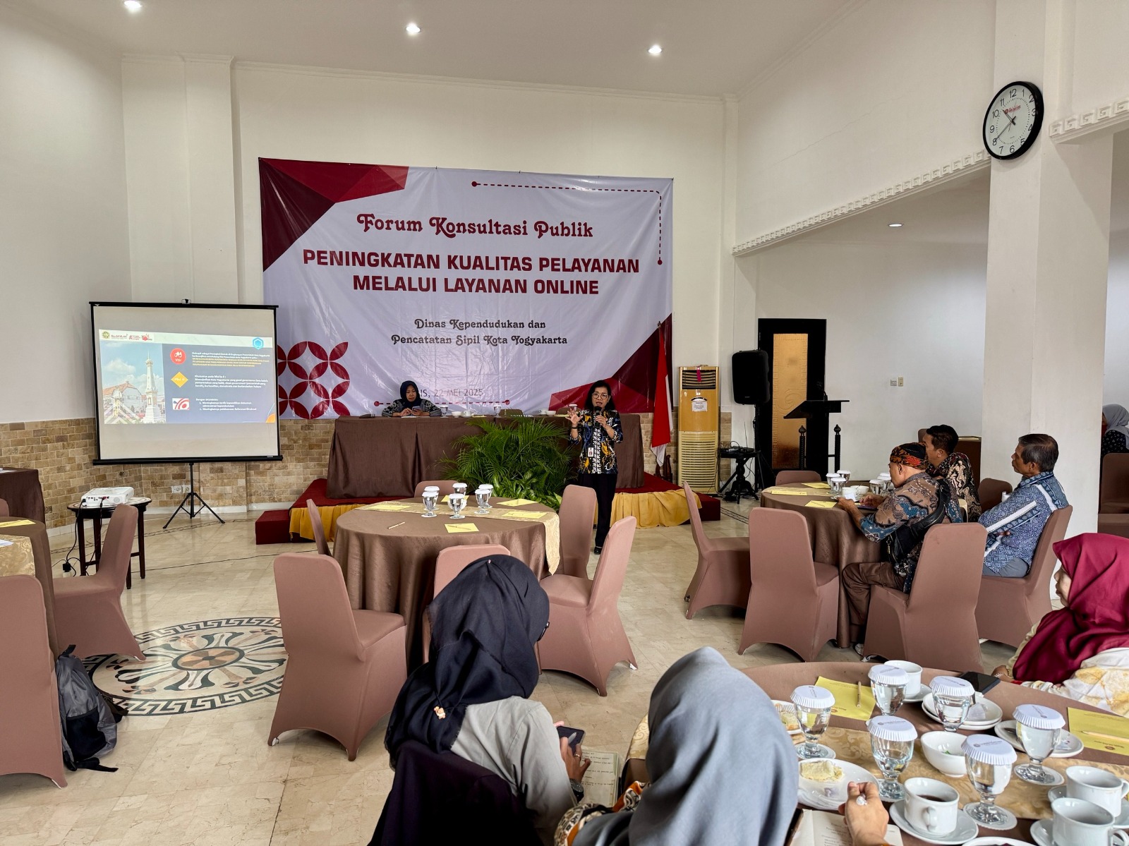 Hakim Pengadilan Negeri Yogyakarta Menghadiri Forum Konsultasi Publik bersama Dukcapil Kota Yogyakarta